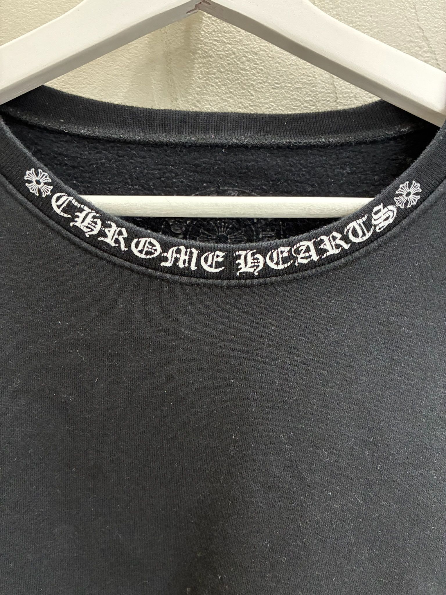 Chrome Hearts Chrome Hearts Neck Logo Crewneck Size US L / EU 52-54 / 3 - 2 Thumbnail