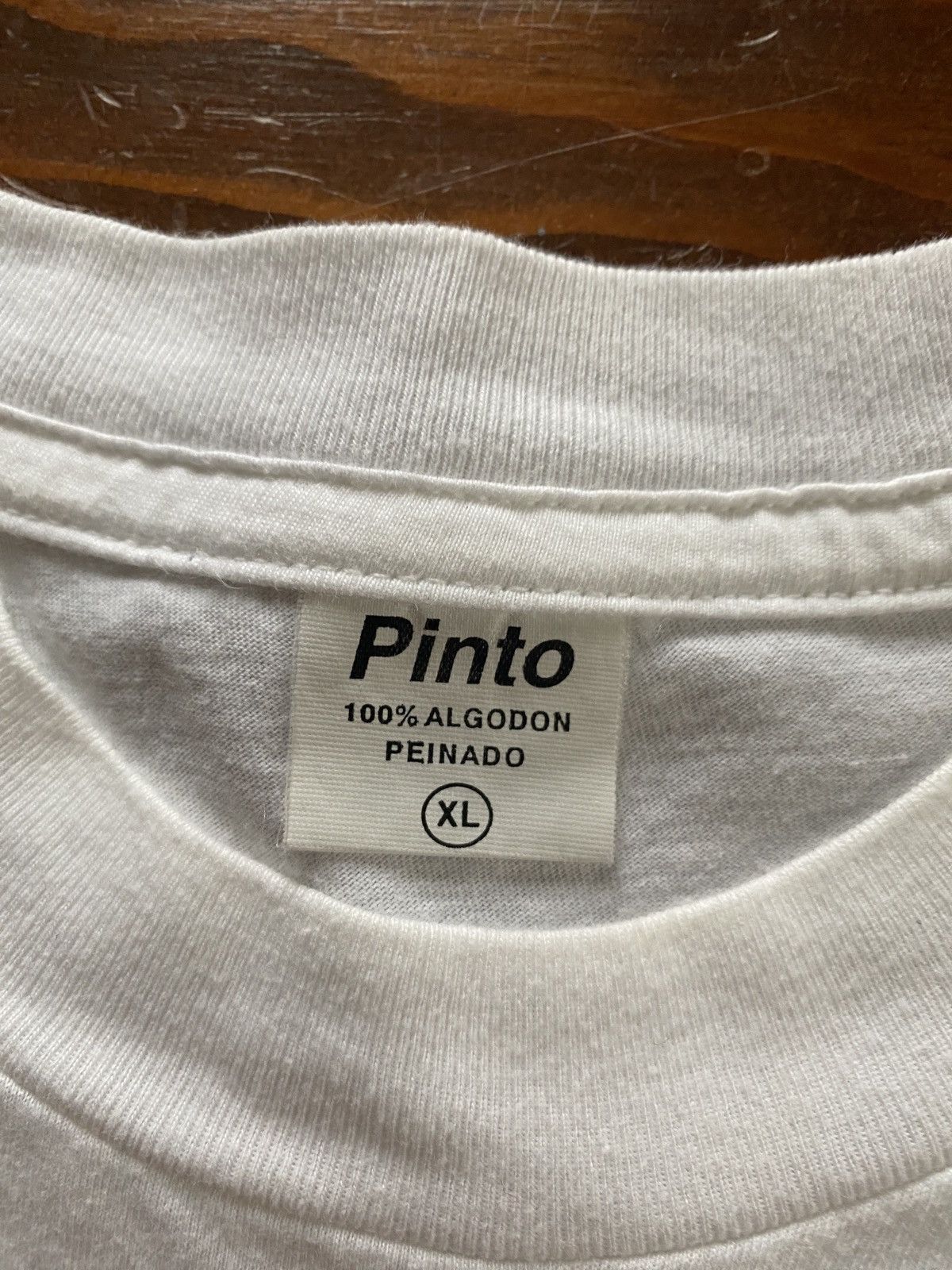 Vintage Vintage Penguin Galapagos Ecuador Single Stitch White Tee Size US XL / EU 56 / 4 - 16 Thumbnail