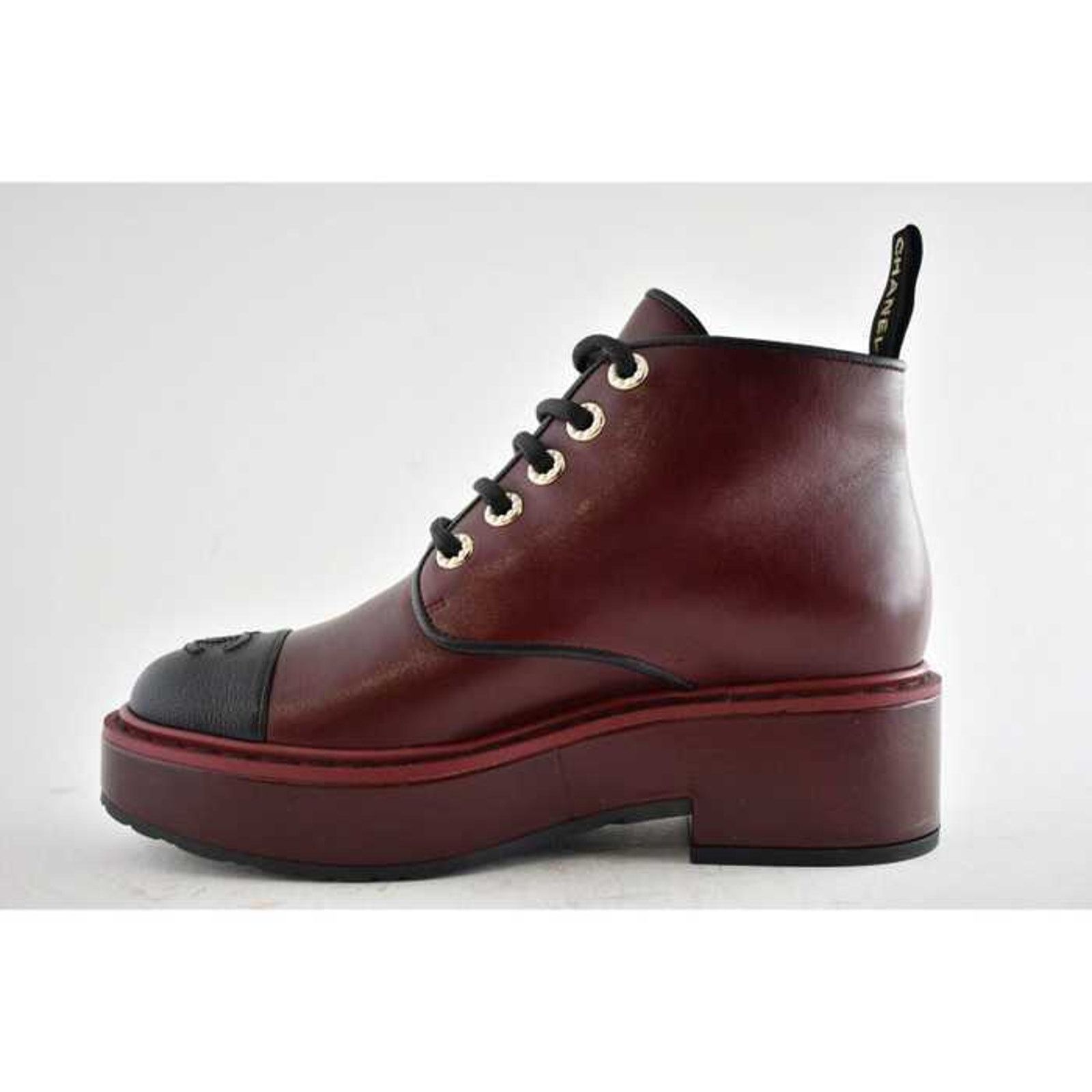 Chanel Chanel 20B Red Black Leather Pearl CC Combat Lace Up Tie Size US 9.5 / IT 39.5 - 4 Thumbnail