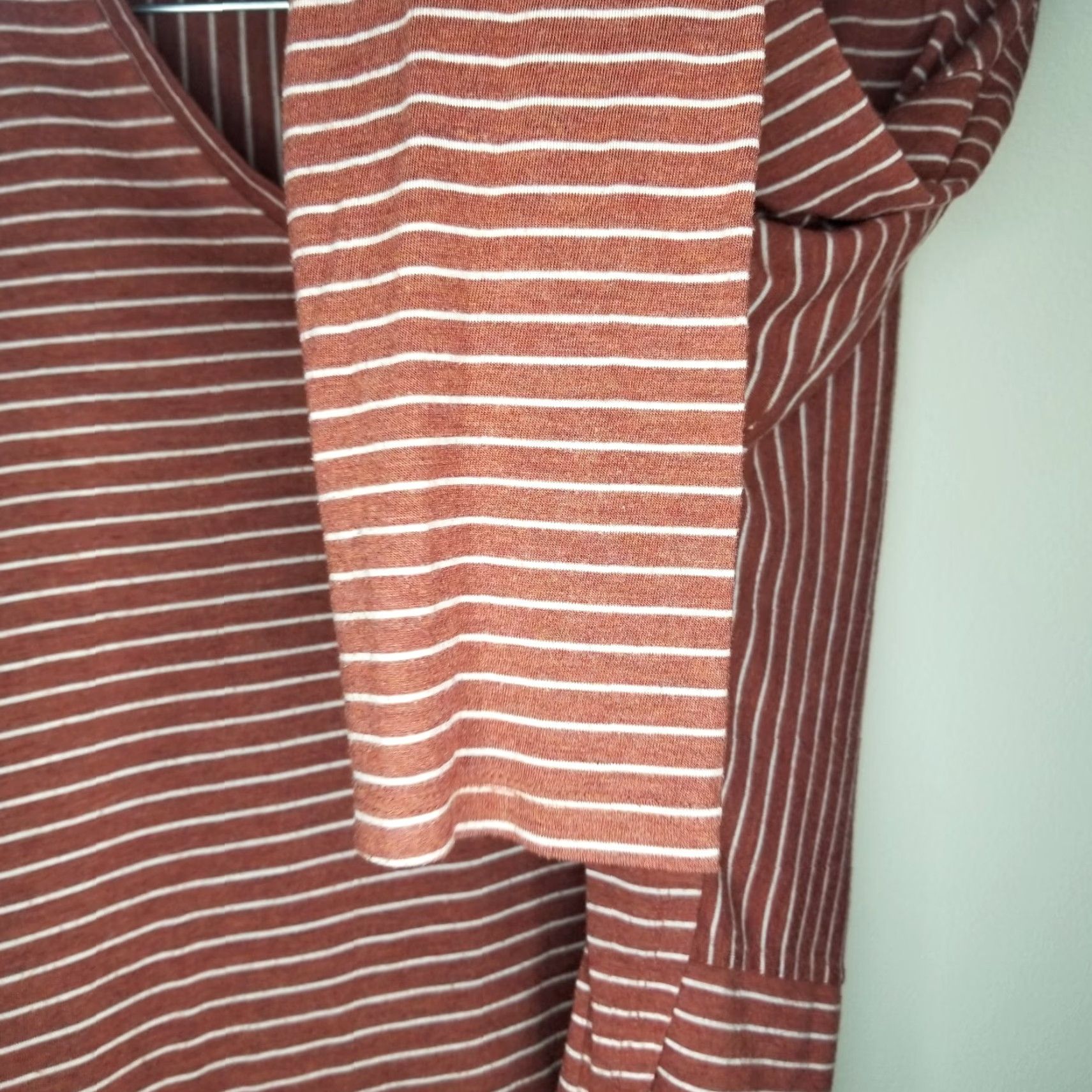Faded Glory Faded Glory Women Shirt XL Red Long Sleeve V-Neck Top Size XL / US 12-14 / IT 48-50 - 3 Thumbnail