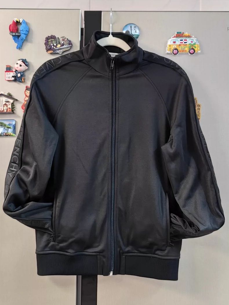 Givenchy Givenchy Black Logo Sports Jacket - dmc Size US M / EU 48-50 / 2 - 1 Thumbnail