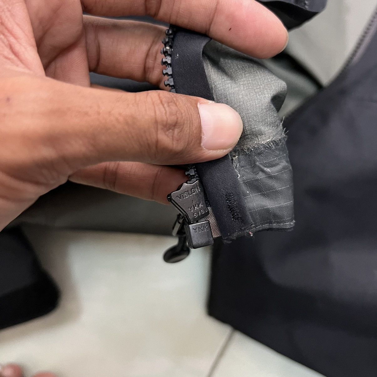 Arc'teryx 💥 Rare Arcteryx Alpha Sv Med Black Jacket Made In Canada Size US M / EU 48-50 / 2 - 13 Thumbnail