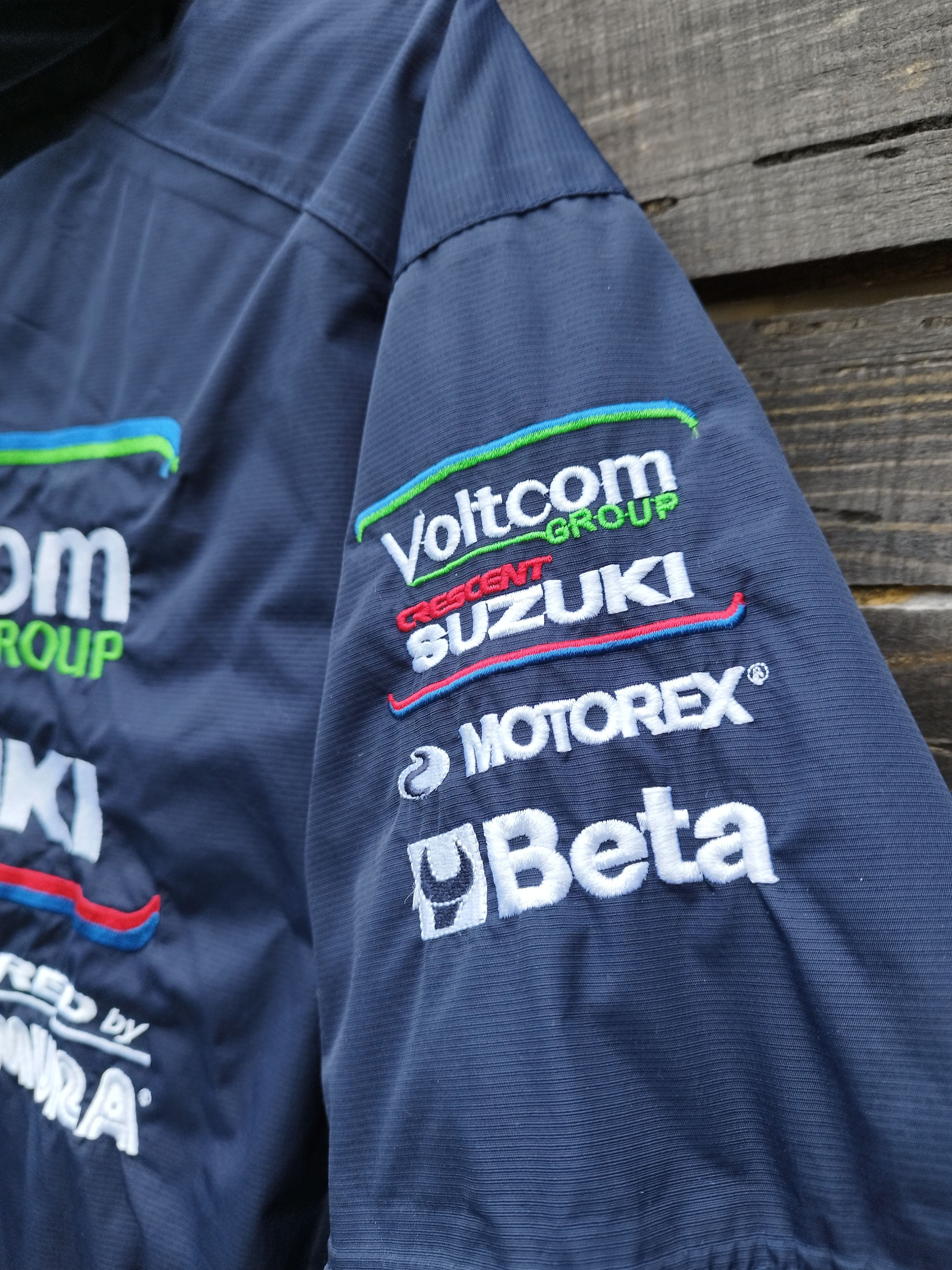 Other Suzuki Racing Jacket Voltcom Crescent WSBK Team Yoshimura Size US M / EU 48-50 / 2 - 17 Thumbnail