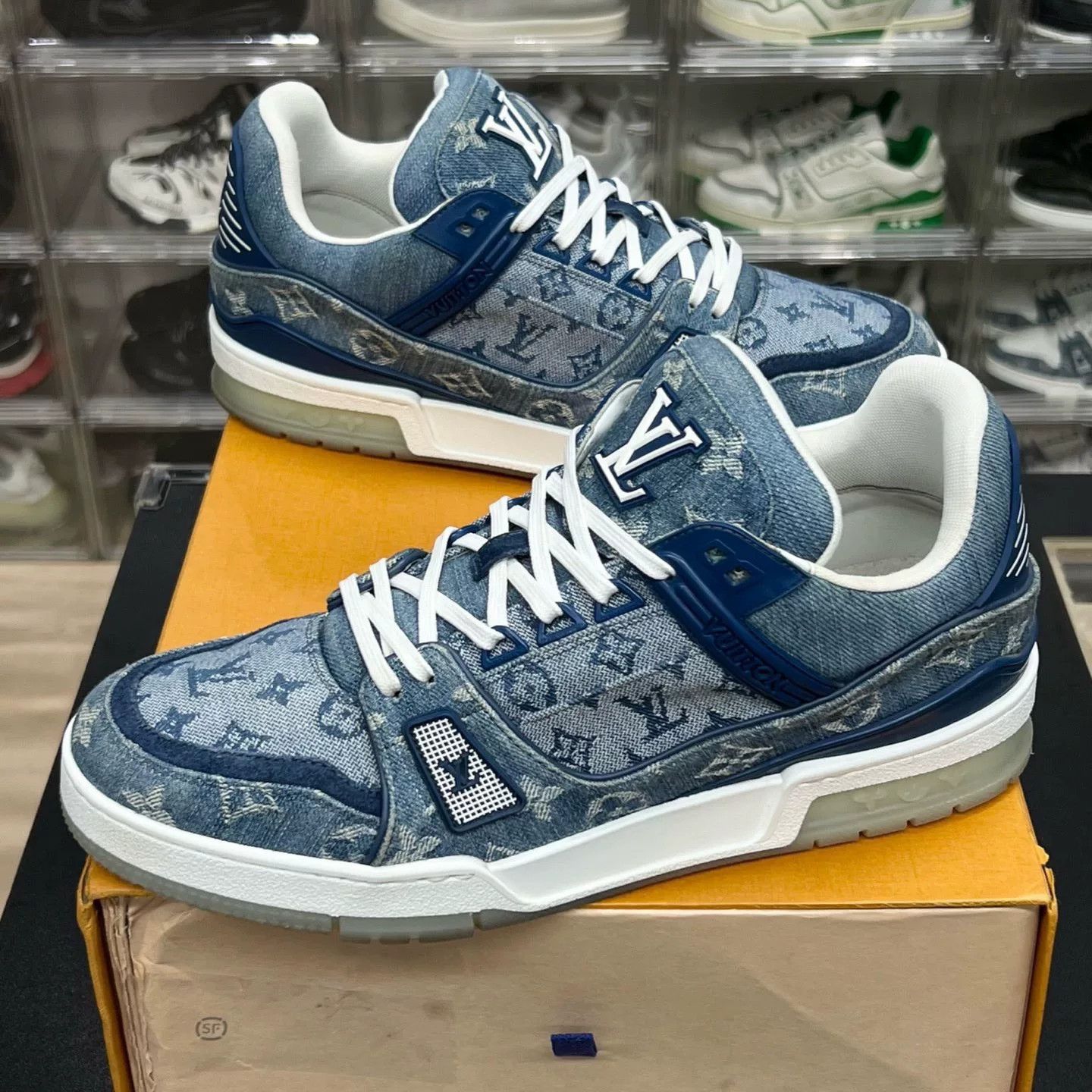 Louis Vuitton Louis Vuitton Blue Denim Designer Size US 30 / EU 46 - 1 Thumbnail