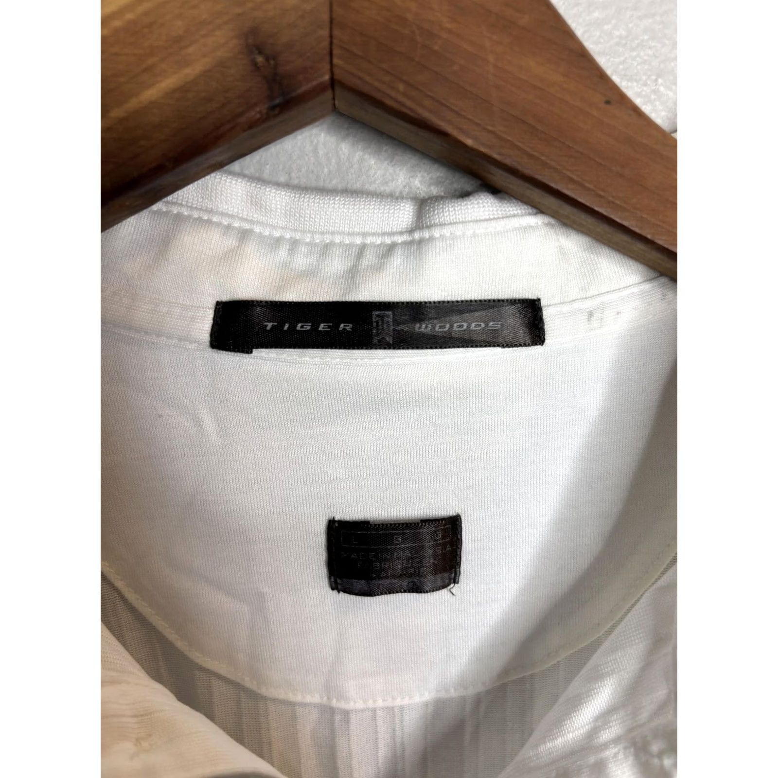 Vintage Tiger Woods Polo Shirt Mens 2XL Golf Striped Short Sleeve Casual Nike Tiger Woods Polo Shirt Mens 2XL White Polyester Logo Classic Golf Sports Size US XXL / EU 58 / 5 - 3 Thumbnail