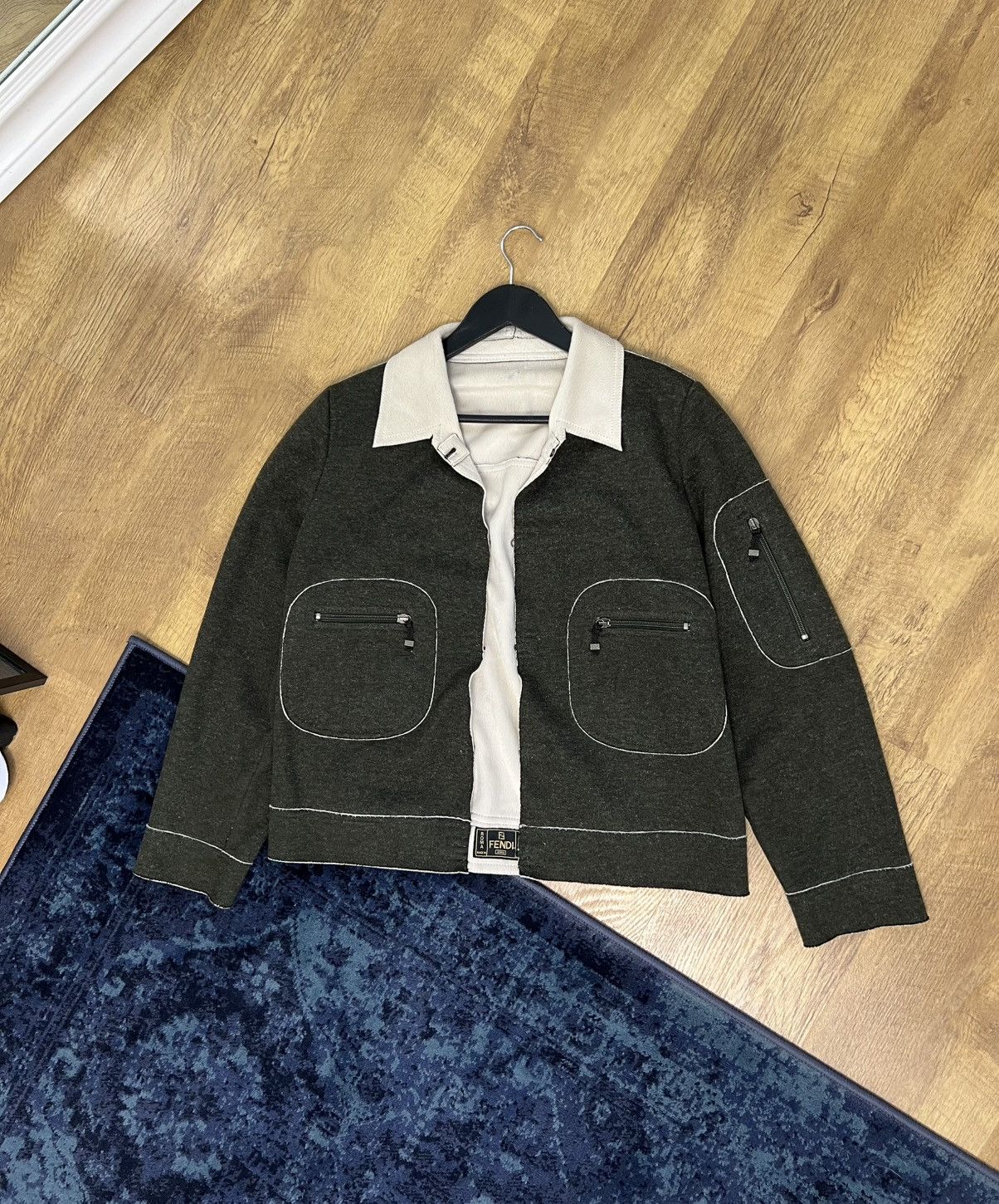 Fendi Fendi vintage jacket with Sherpa lining included wool. Size M / US 6-8 / IT 42-44 - 1 Thumbnail
