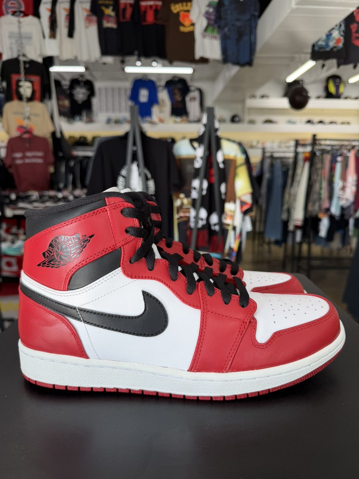 Jordan Brand Air Jordan 1 Chicago Size 9 (2013) Size US 9 / EU 42 - 6 Thumbnail