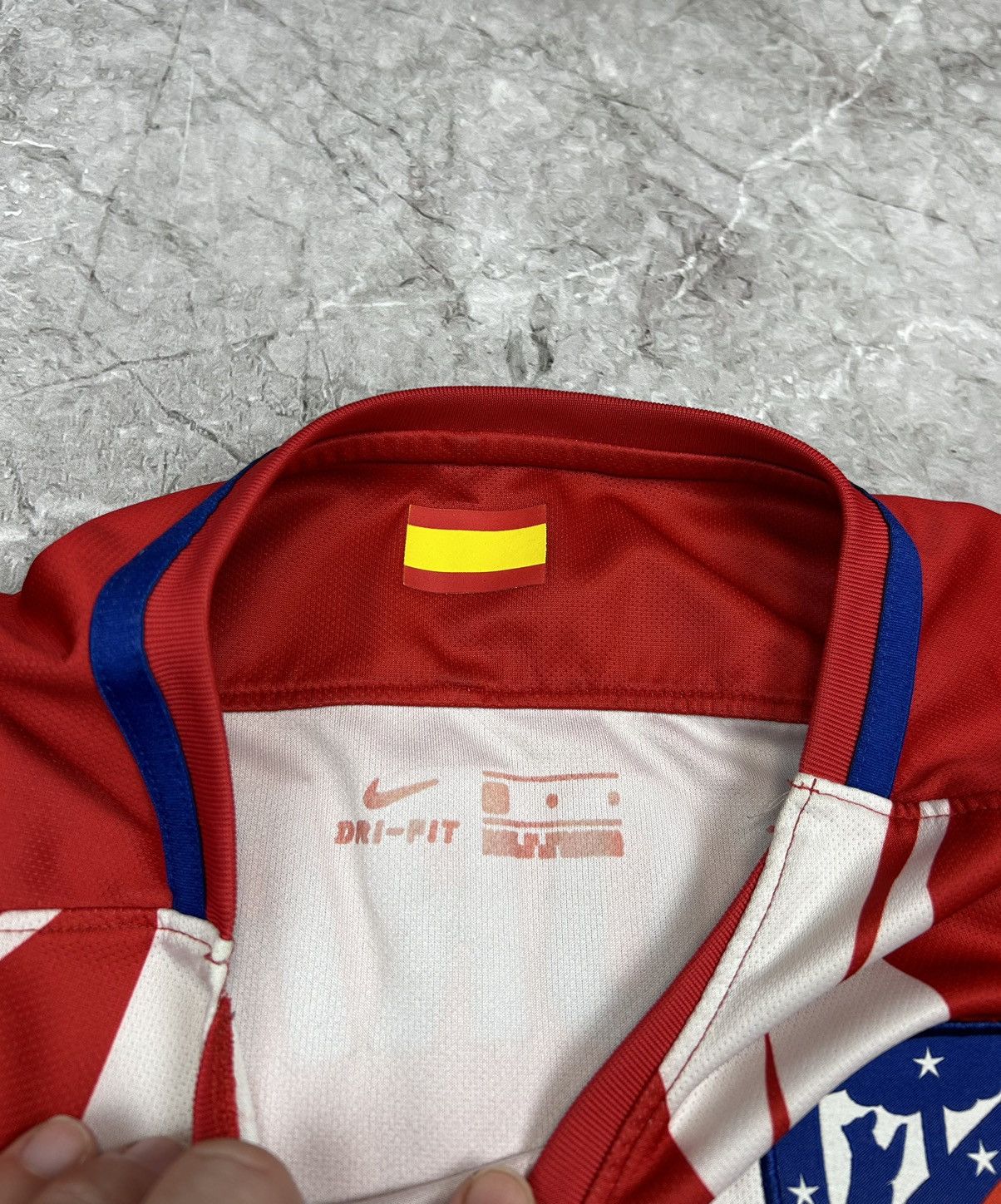 Nike × Vintage Nike F.C Atletico Madrid #9 Torres 2016/2017 Jersey Size US L / EU 52-54 / 3 - 7 Thumbnail