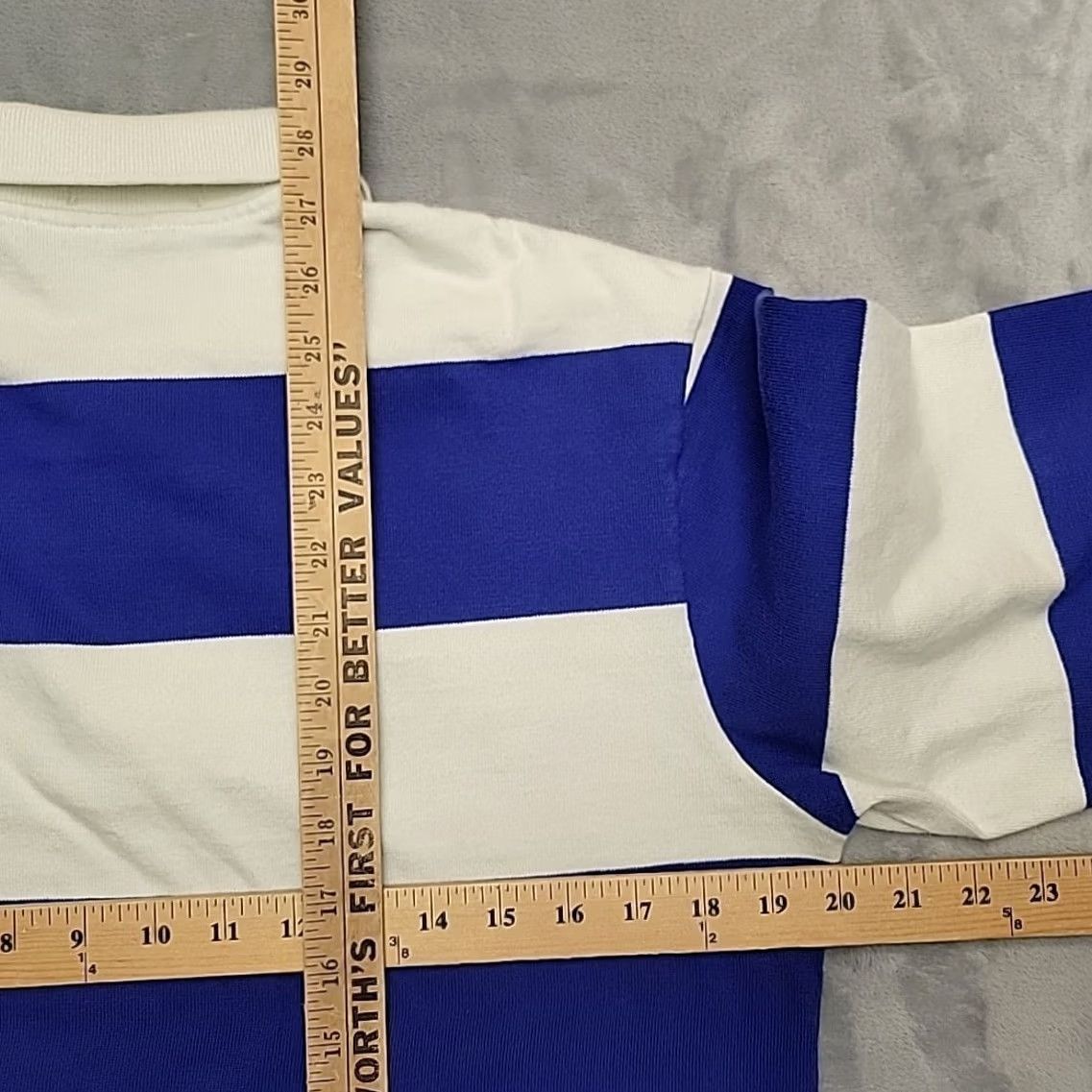 Vintage VTG Rugby Shirt Men L Blue White Stripe Campbell Crest Heavy Weather Made in USA Size US L / EU 52-54 / 3 - 7 Thumbnail