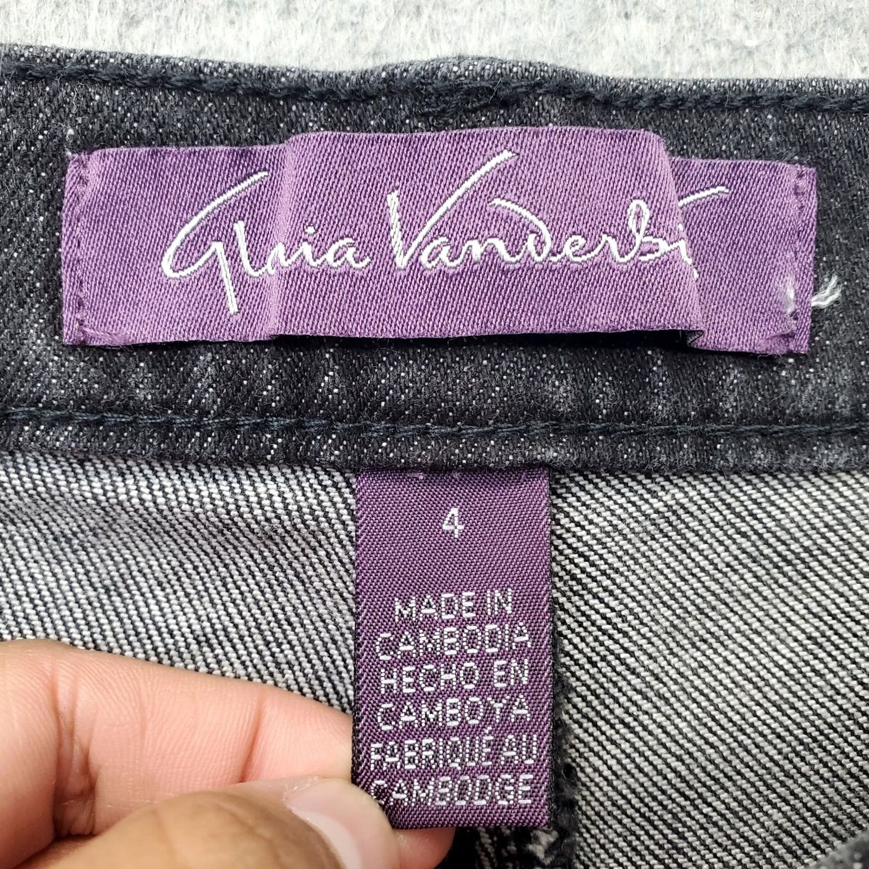Gloria Vanderbilt Gloria Vanderbilt Jeans Women’s 4 Black Denim Stretch Straight Leg Streetwear Jeans Shirt? Size 27" / US 4 / IT 40 - 7 Thumbnail
