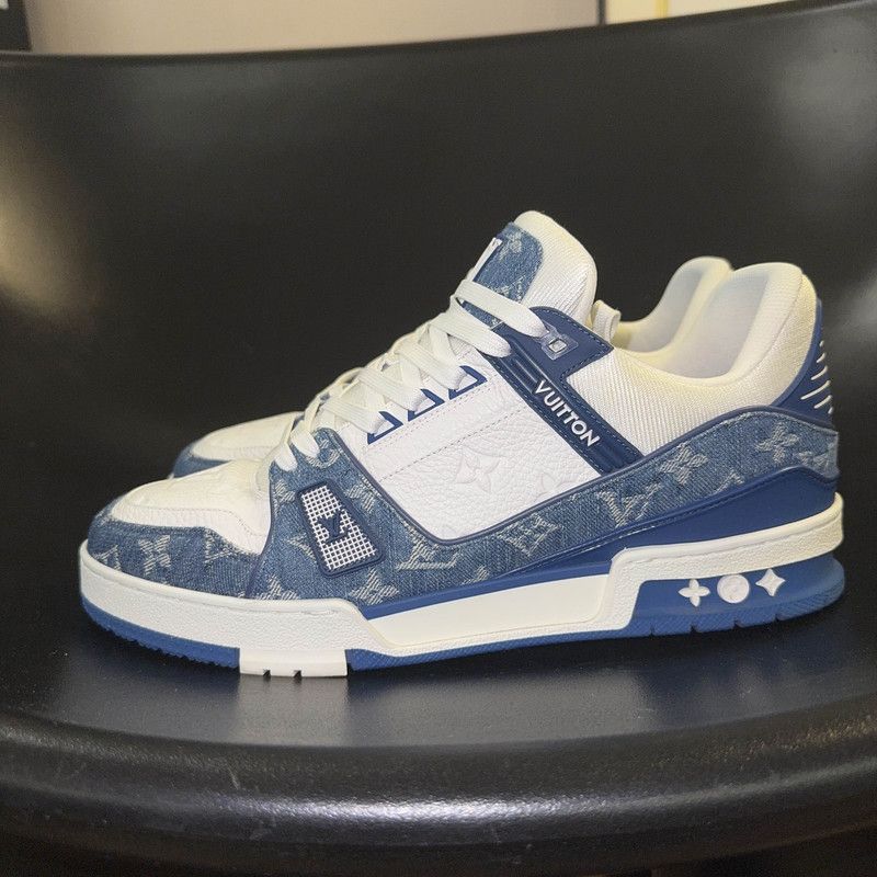 Louis Vuitton Louis Vuitton Trainer Fashion Casual Sneakers 0079 Size US 10.5 / EU 43-44 - 1 Thumbnail