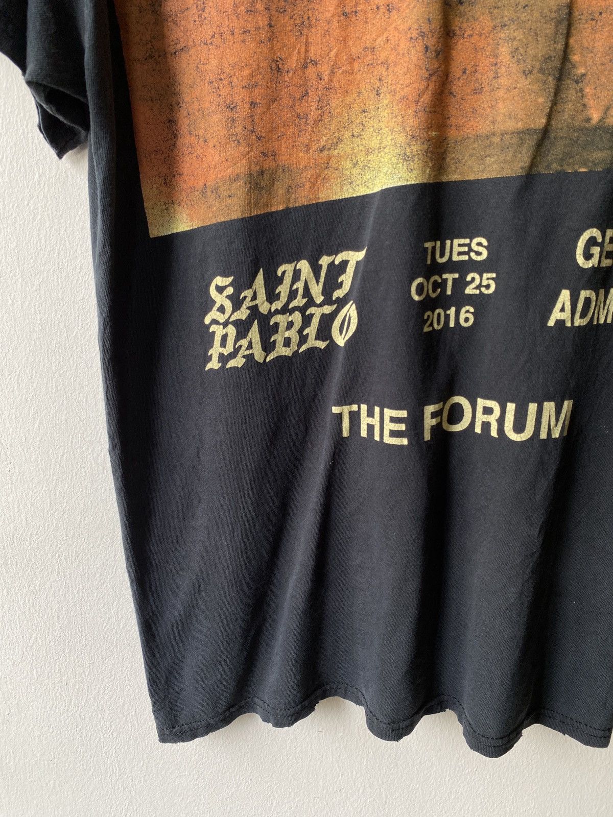 Kanye West Saint Pablo Kanye West T Shirt Distressed Size US L / EU 52-54 / 3 - 10 Thumbnail