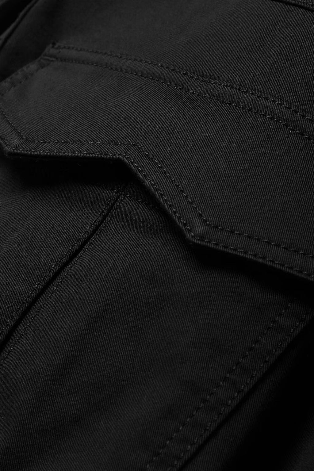 Tom Ford o1w1db10225 SHD012 Jeans Short in Black Size 26" / US 2 / IT 38 - 4 Thumbnail