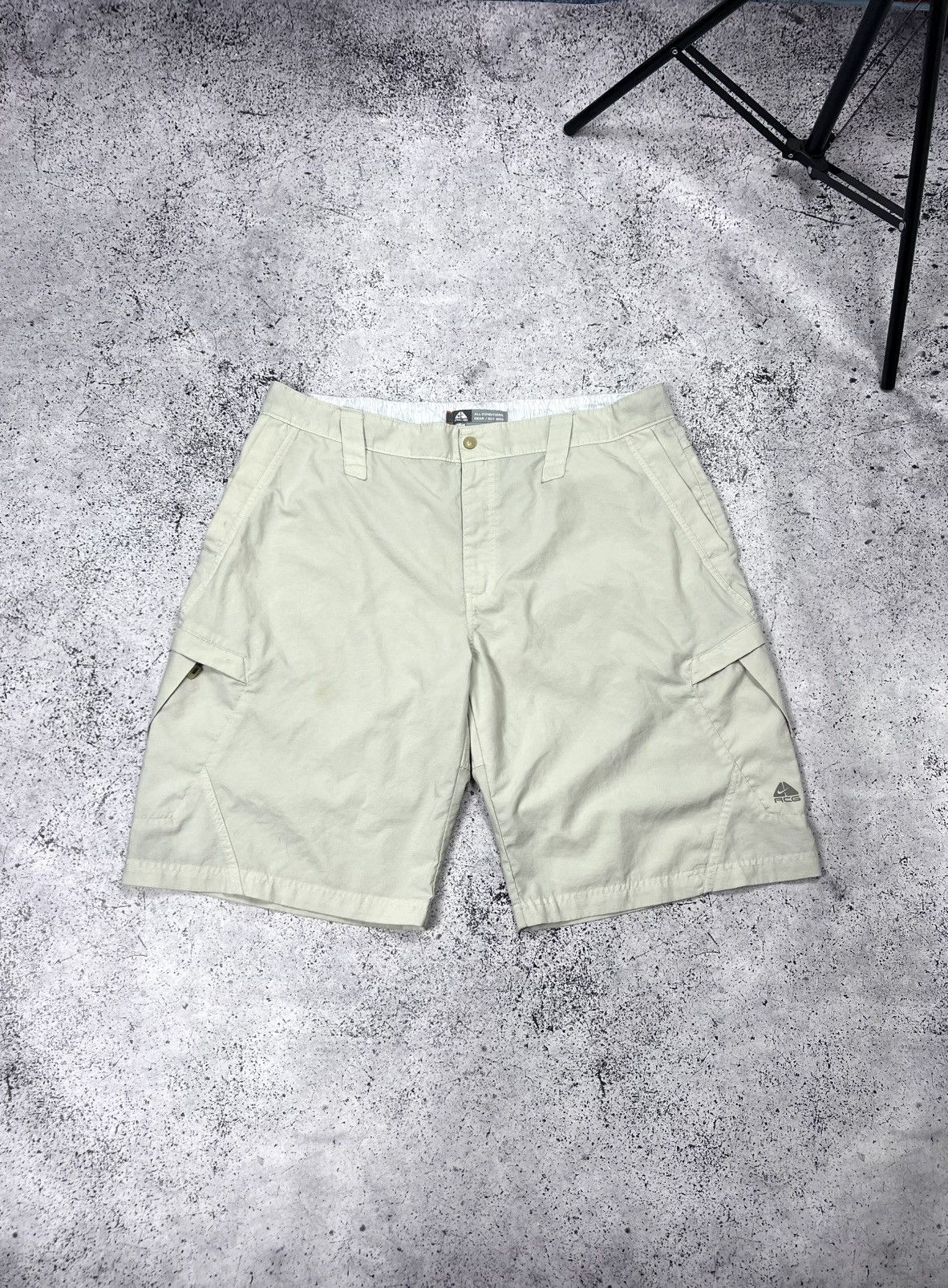 Nike ACG Nike Acg Track Short XL-XLL Sweetwear Size US 38 / EU 54 - 1 Thumbnail
