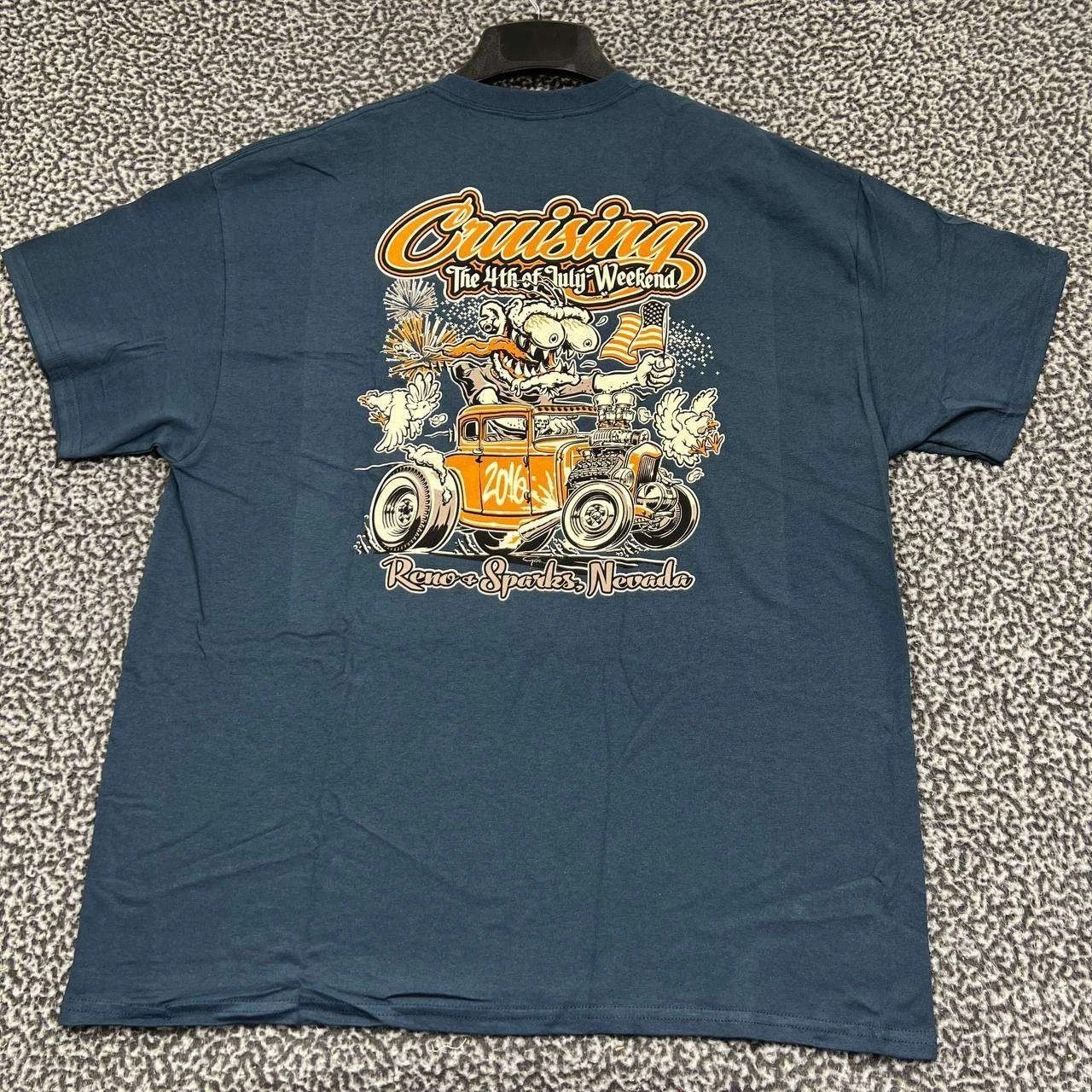 Gildan Vintage Cruising the 4th of July Weekend Shirt Men XL New Size US XL / EU 56 / 4 - 1 Thumbnail