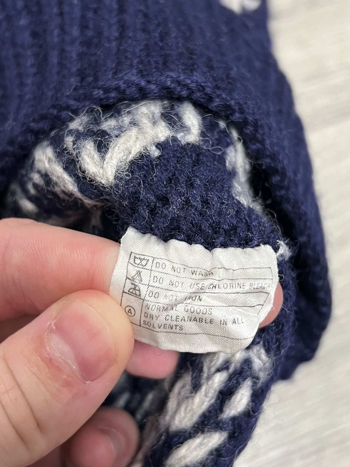 Polo Ralph Lauren Polo Ralph Lauren 90’s Nordic Deer sweater knit Size US M / EU 48-50 / 2 - 5 Thumbnail