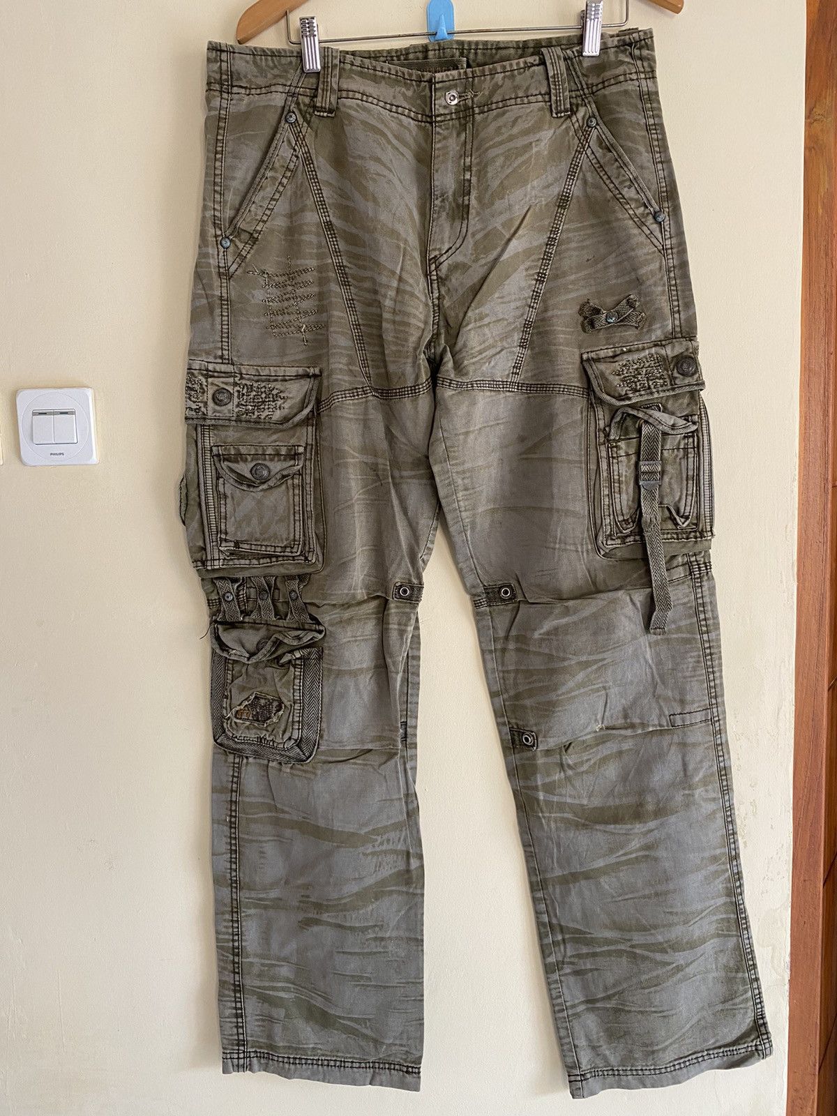 image of 20471120 x Beauty Beast Design Multi Pocket Tactical Denim Pants in Green, Men's (Size 36)