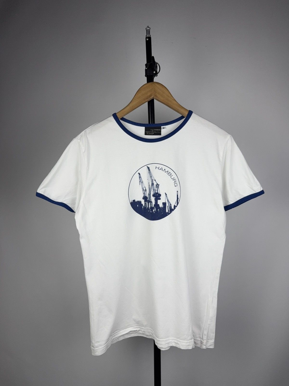 Vintage Vintage 90s Retro Germany Hamburg city T Shirt Size US M / EU 48-50 / 2 - 1 Thumbnail