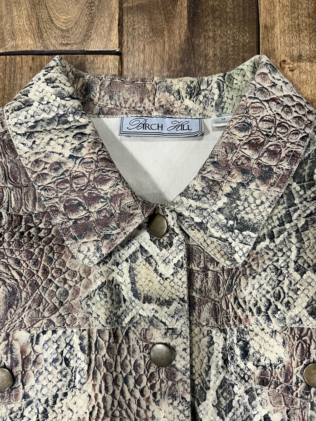 Japanese Brand × Vintage Vintage snake print cropped jacket Size US S / EU 44-46 / 1 - 6 Thumbnail