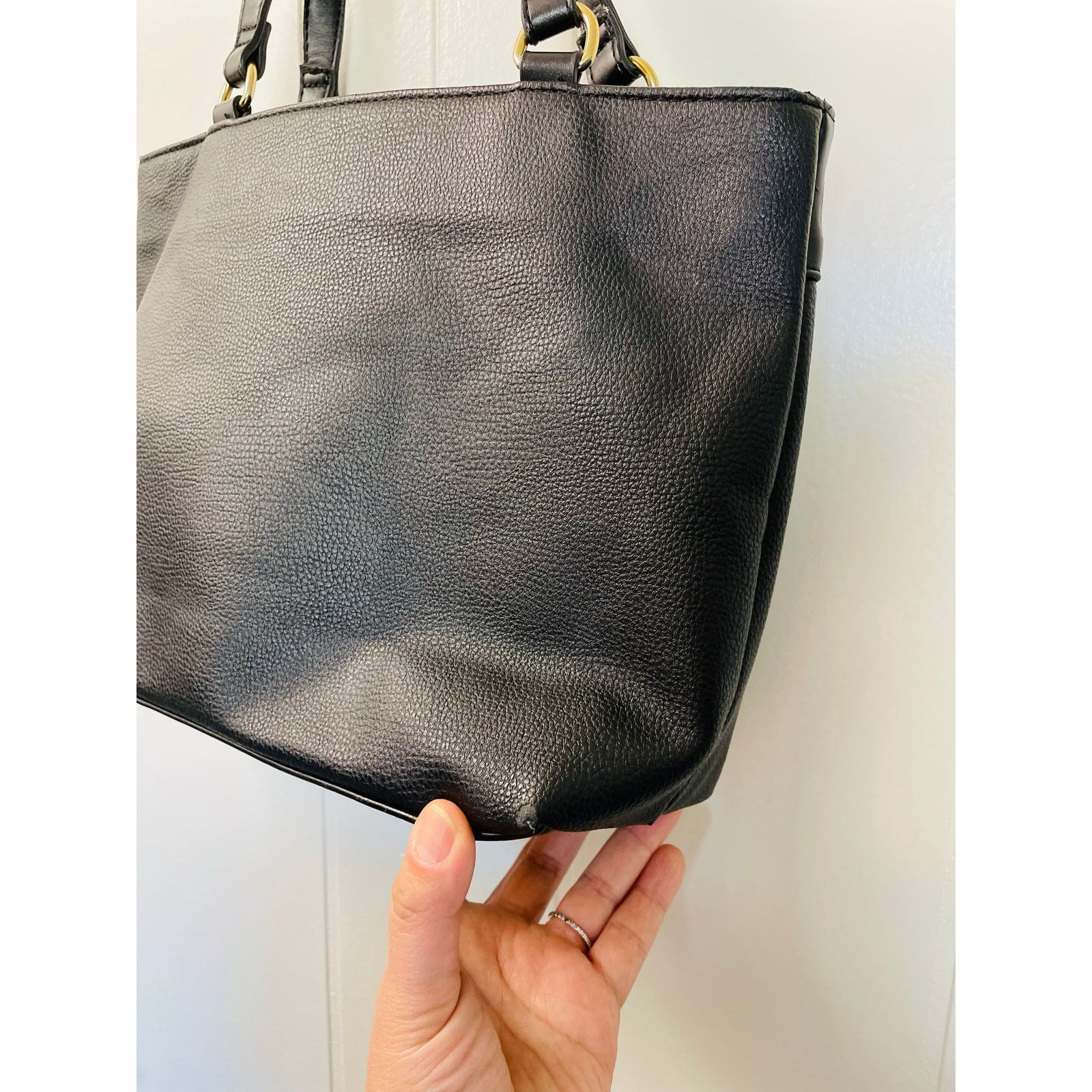 Tommy Hilfiger Tommy Hilfiger Vegan Leather Double Strap Purse Size ONE SIZE - 8 Thumbnail