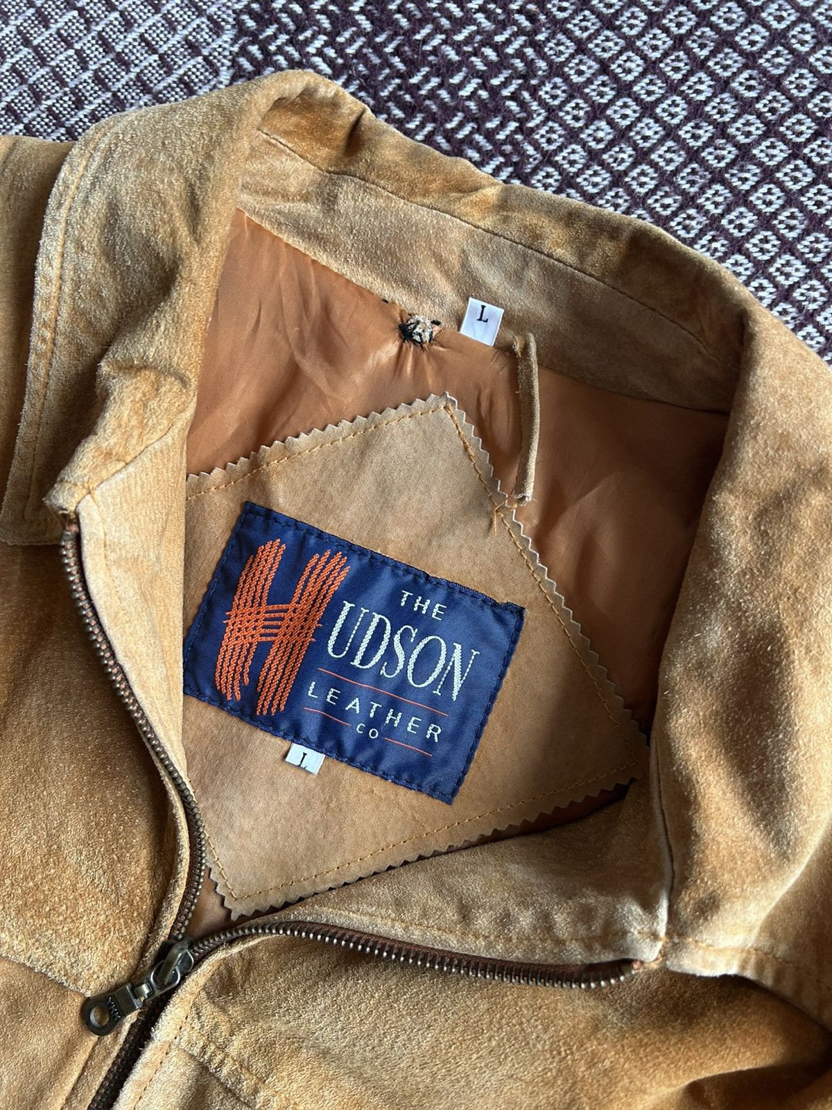 Vintage Vintage Hudson Real Leather Jacket Sun Faded Washed Size L Size US L / EU 52-54 / 3 - 7 Thumbnail