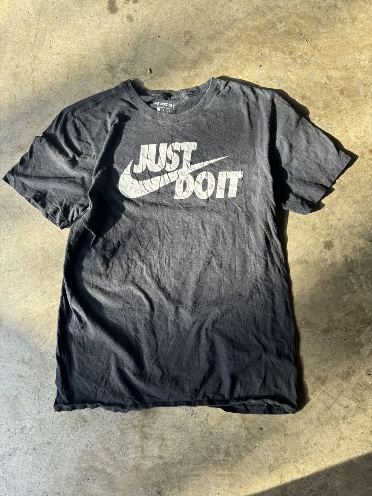 Nike Nike Size US M / EU 48-50 / 2 - 1 Thumbnail