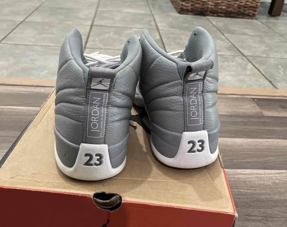 Jordan Brand × Nike jordan 12 stealth size 10.5 Size US 10.5 / EU 43-44 - 4 Thumbnail