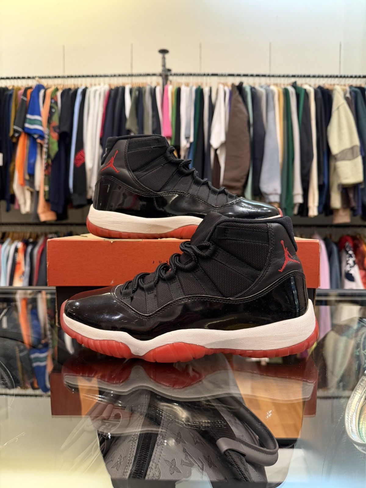 Jordan 11 Retro Playoffs Bred’ (2019)