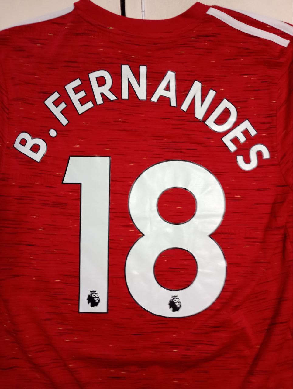 Adidas Manchester United FC Home Jersey 18 B.Fernandes 2020-2021 Size US M / EU 48-50 / 2 - 10 Thumbnail