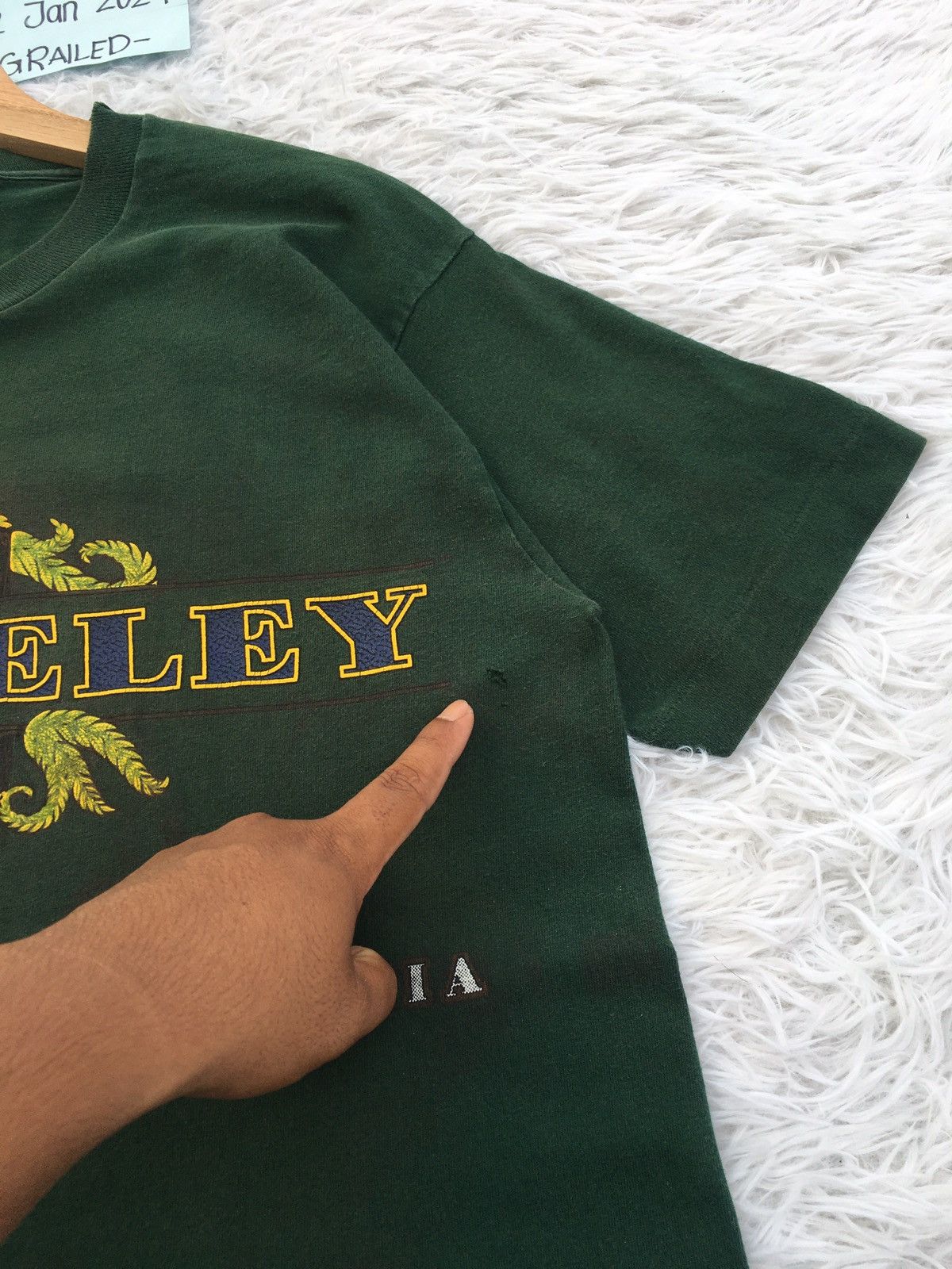 Vintage Rare Vintage Berkeley University of California Tshirt Size US M / EU 48-50 / 2 - 12 Thumbnail