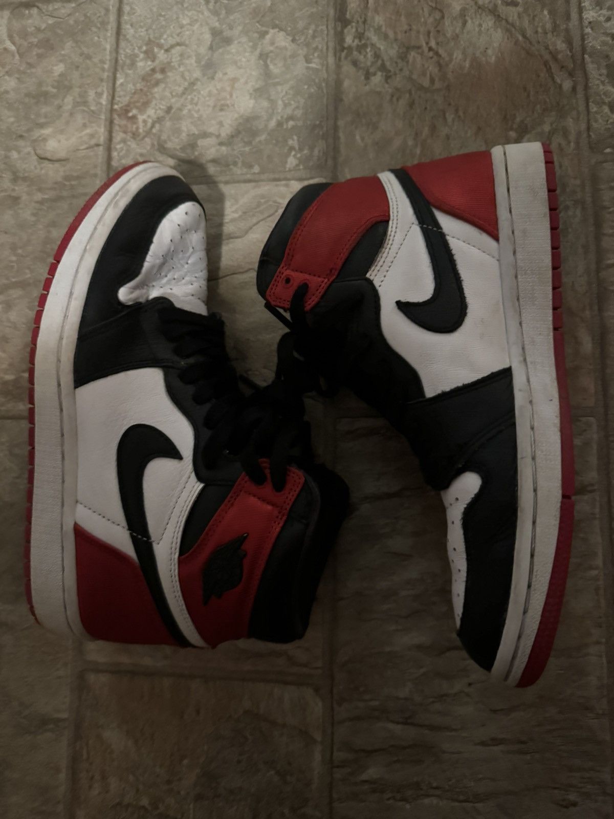 Jordan Brand Air Jordan 1 Satin Black Toe Size US 7.5 / EU 40-41 - 3 Thumbnail