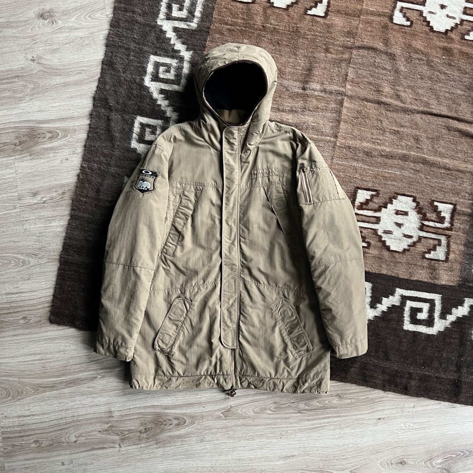 Oakley Oakley Vintage Insulated Jacket Ripstop Tactical 9764AC Size US L / EU 52-54 / 3 - 1 Thumbnail