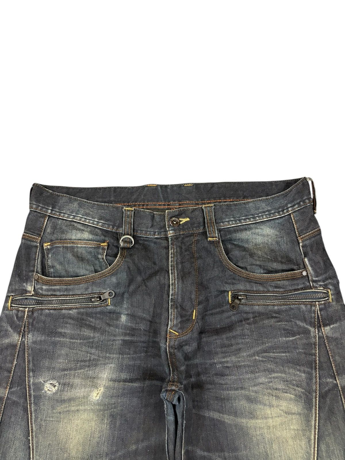 HIDEAWAYS Vintage Hideaway Nicole Mud Wash Distressed Flare Jeans Size US 35 - 4 Thumbnail