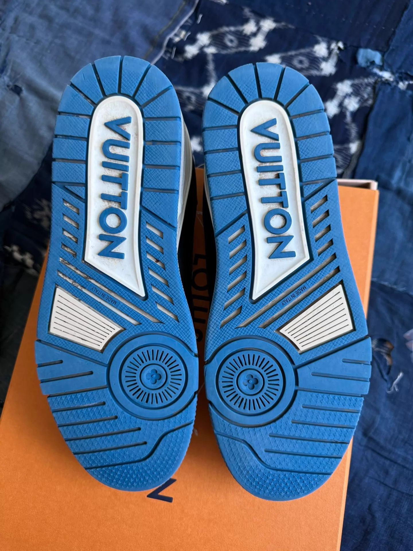 Louis Vuitton LV Trainer Panda Black Blue Fragment 1st 7.5 Size US 8.5 / EU 41-42 - 9 Thumbnail