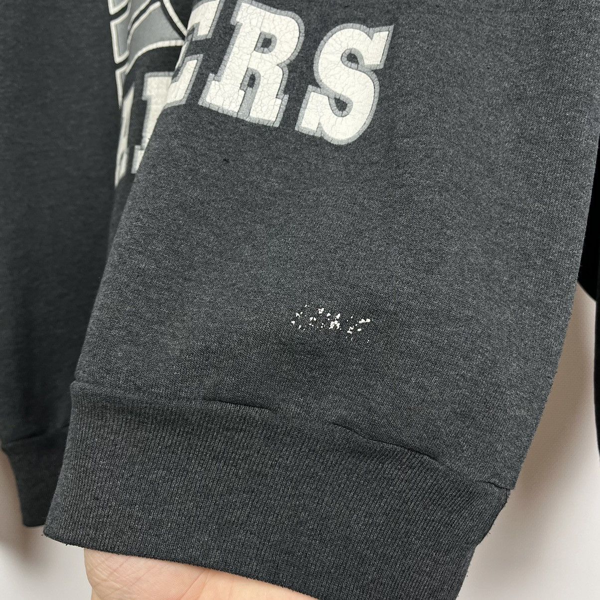 NFL Vintage NFL Los Angeles Raiders made in USA sweatshirt 90’s Size US M / EU 48-50 / 2 - 9 Thumbnail