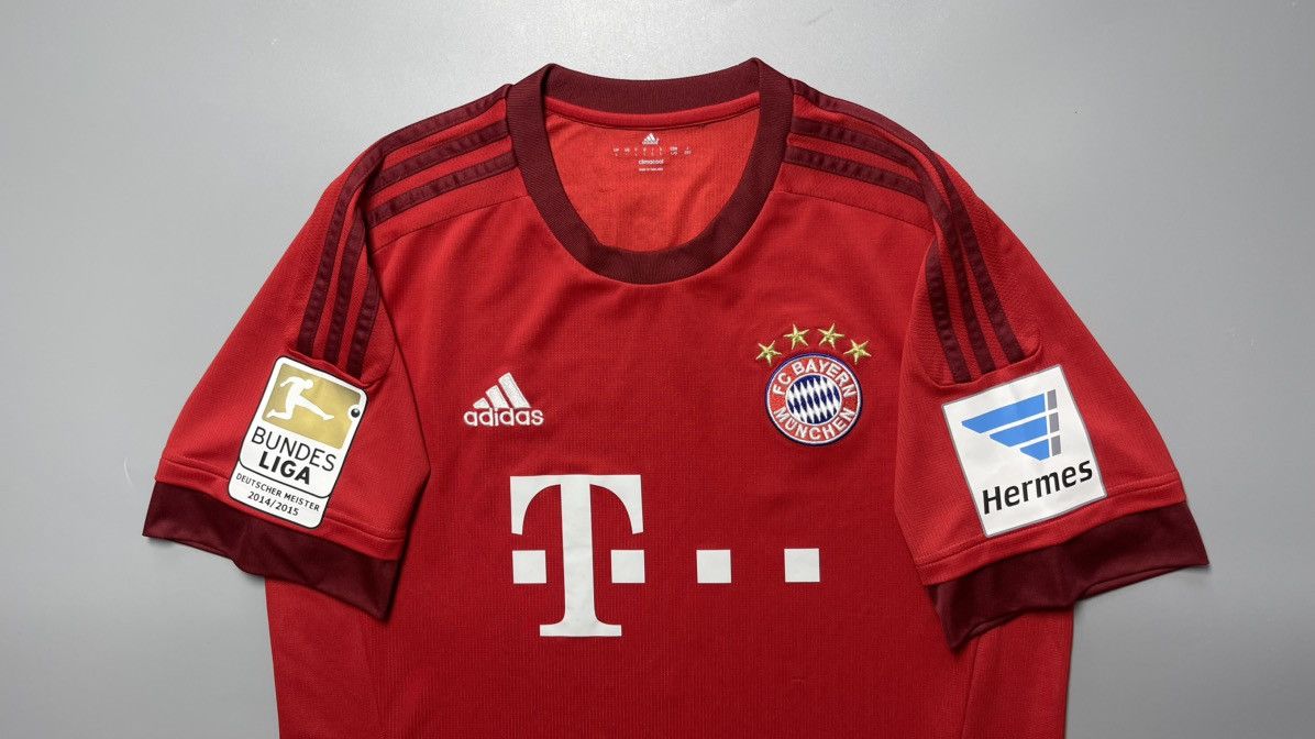 Vintage BAYERN ADIDAS 2015/2016 FOOTBALL HOME JERSEY #10 ROBBEN Size US L / EU 52-54 / 3 - 3 Thumbnail