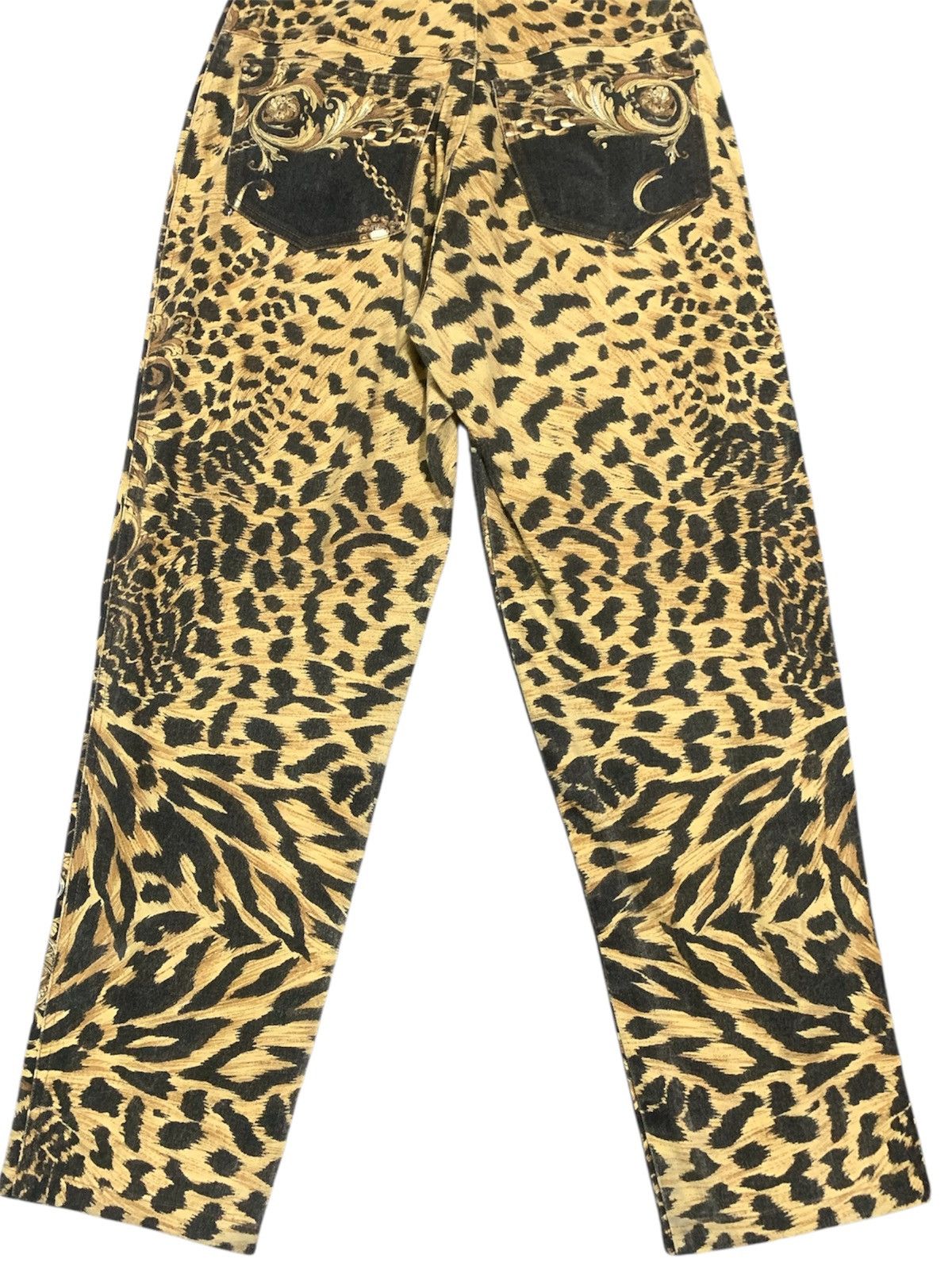 Roberto Cavalli Vintage 80's Roberto Cavalli Renaissance Print Trousers Size 28" / US 6 / IT 42 - 6 Thumbnail