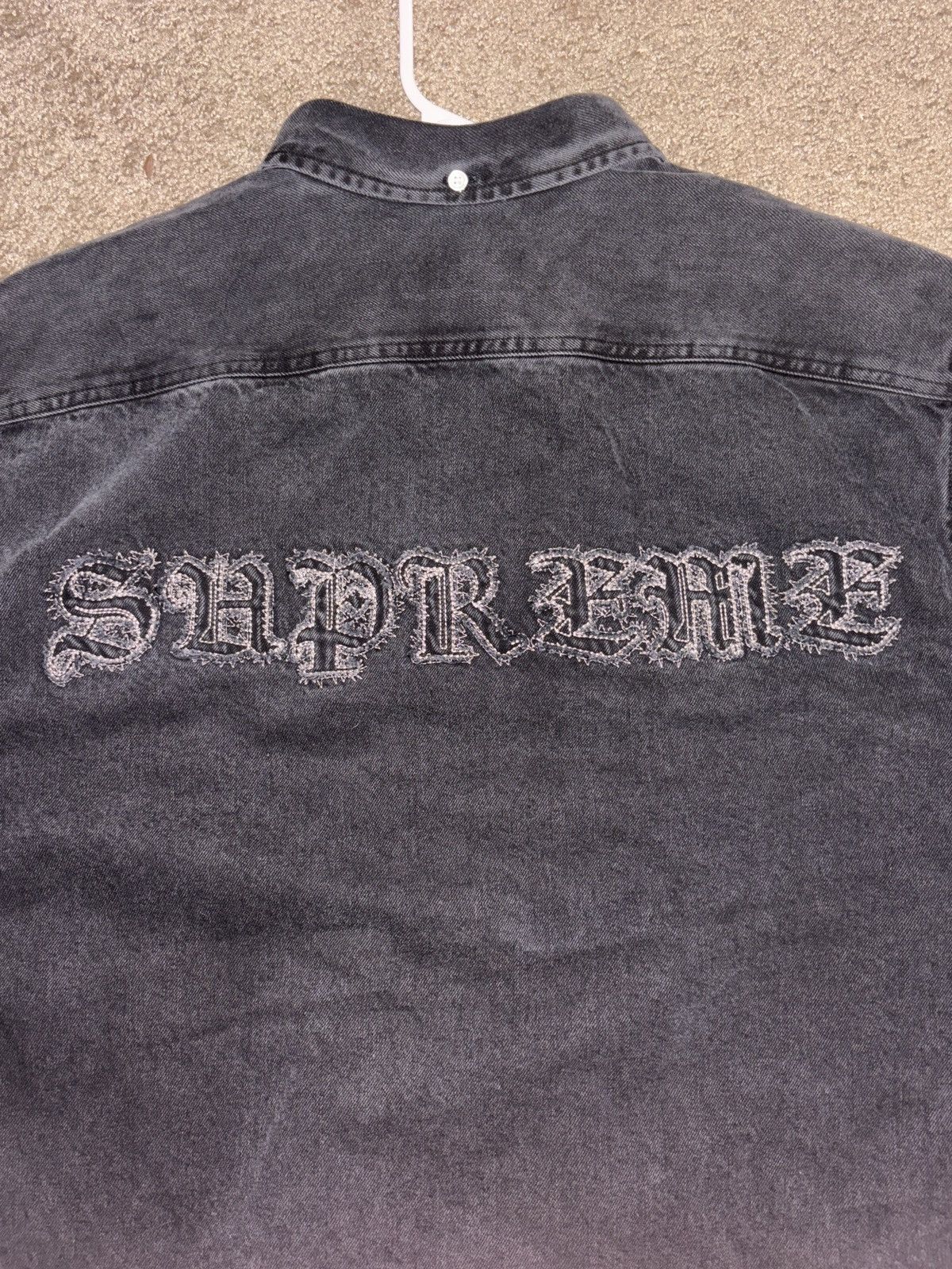 Supreme Supreme FW21 Appliqué Denim Shirt Size US L / EU 52-54 / 3 - 4 Thumbnail