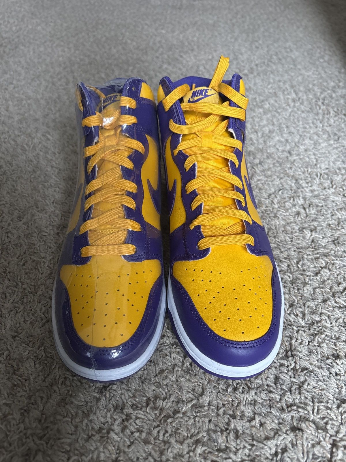Jordan Brand Jordan Dunk Hi Retro 1 “Lakers” Size US 12 / EU 45 - 3 Thumbnail