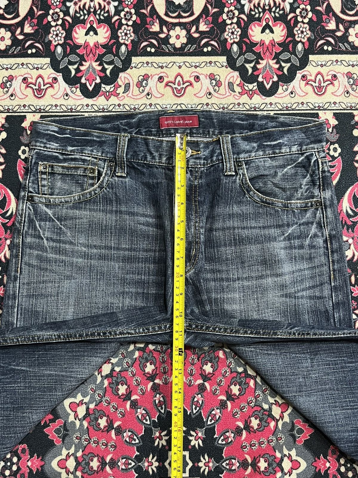 Le Grande Bleu (L.G.B.) Vintage Anti Label Embroidery Slogan Rhinestone Dark Jeans Size US 33 - 12 Thumbnail