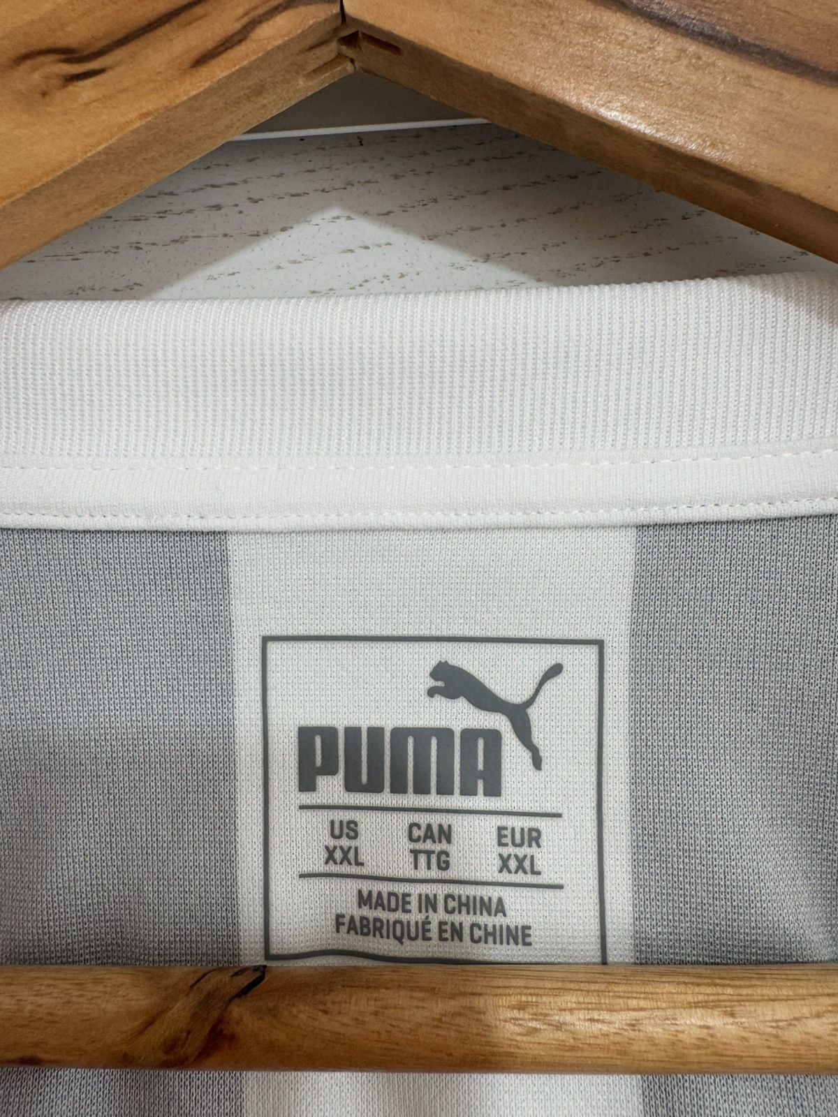 Puma Newcastle United 2018-2019 Home Soccer Jersey Football Kit Size US XXL / EU 58 / 5 - 9 Thumbnail