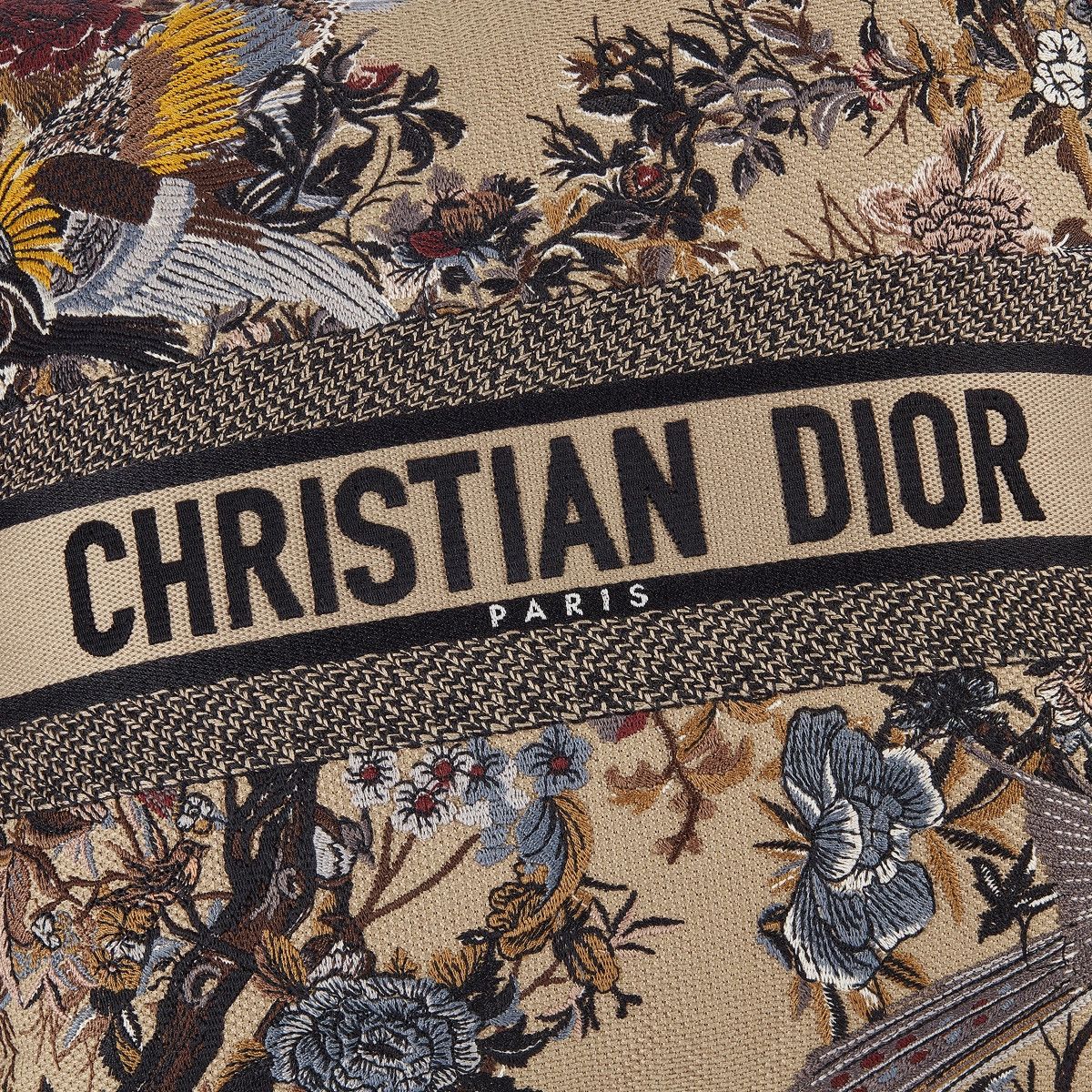 Dior o1bcso1str0624 Size: OS / Pillow in Multicolor Size ONE SIZE - 3 Thumbnail