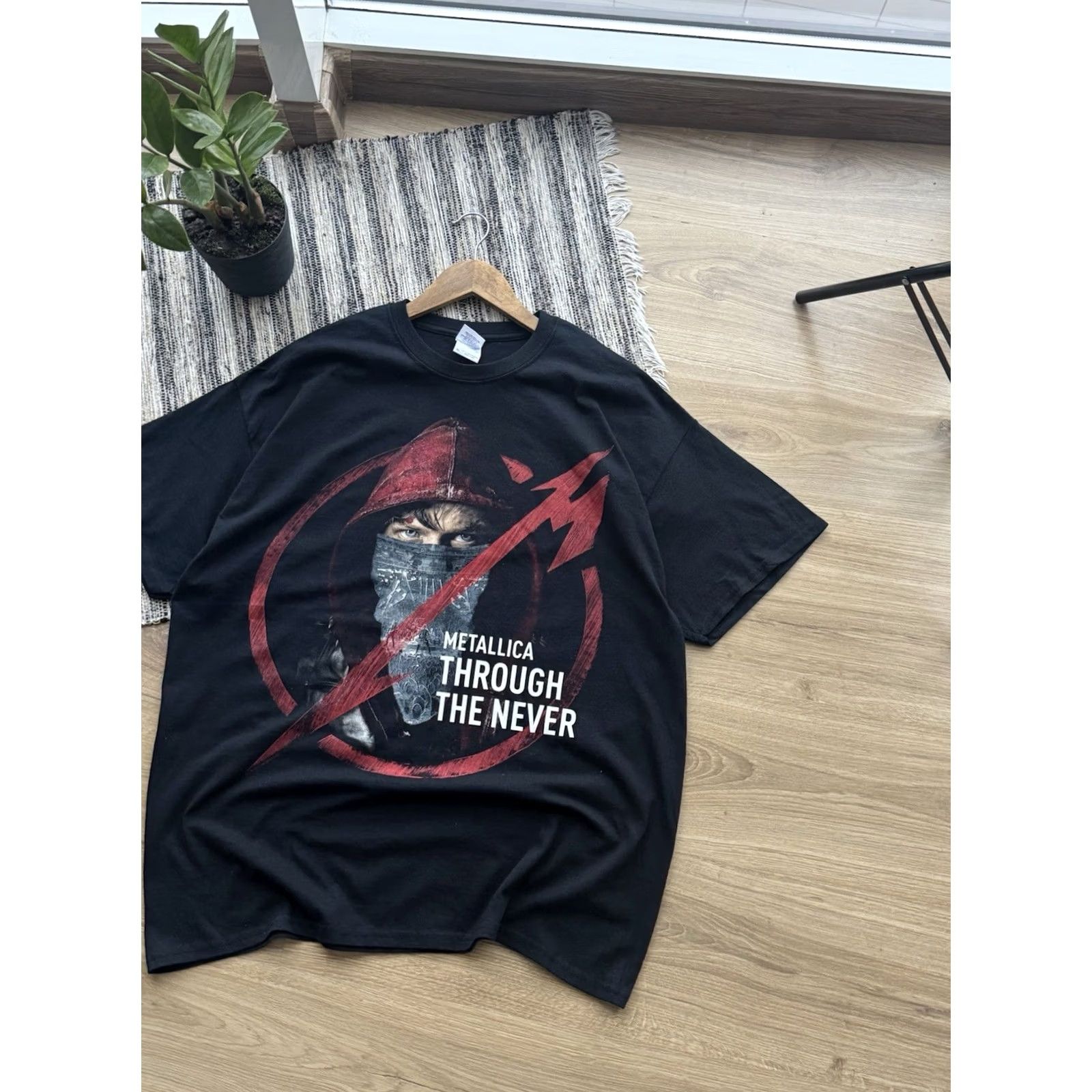 Vintage Metallica Shirt T-Shirt XL Black Men's Short Sleeve Logo Band Rock 2013 Through The Never Merch USA retrofit Size US XL / EU 56 / 4 - 2 Thumbnail