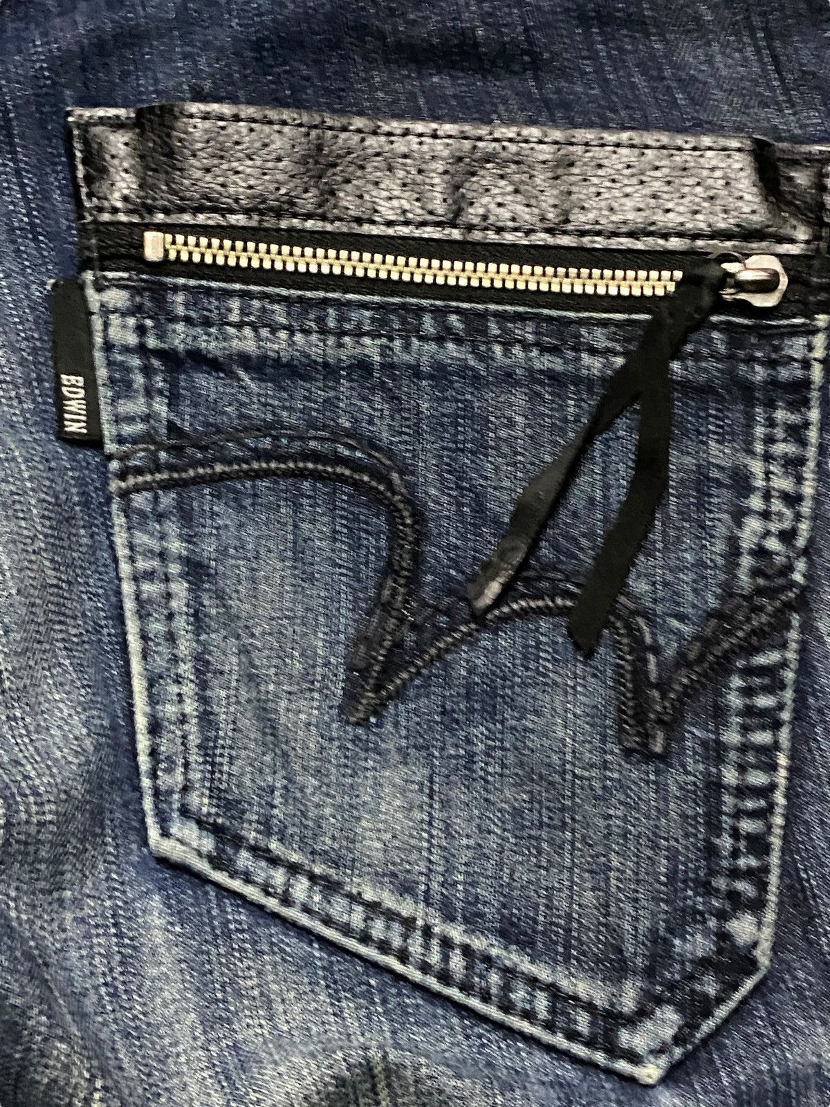 Edwin Vintage Japanese Brand Edwin 422XVS Cross Button Loose Jeans Size US 34 / EU 50 - 12 Thumbnail