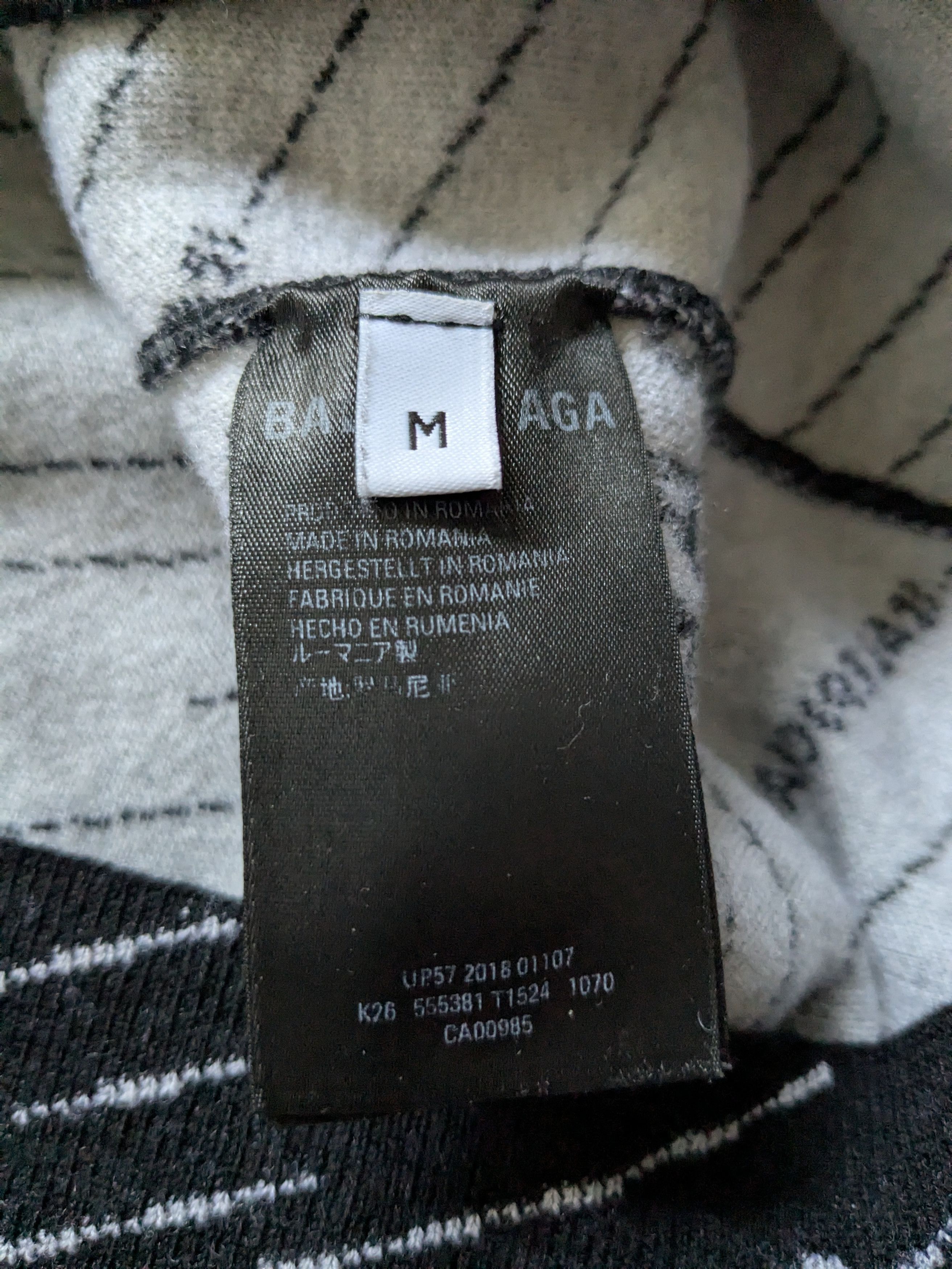 Balenciaga Balenciaga Sweater Jacquard Logo Black White Medium Size US M / EU 48-50 / 2 - 10 Thumbnail