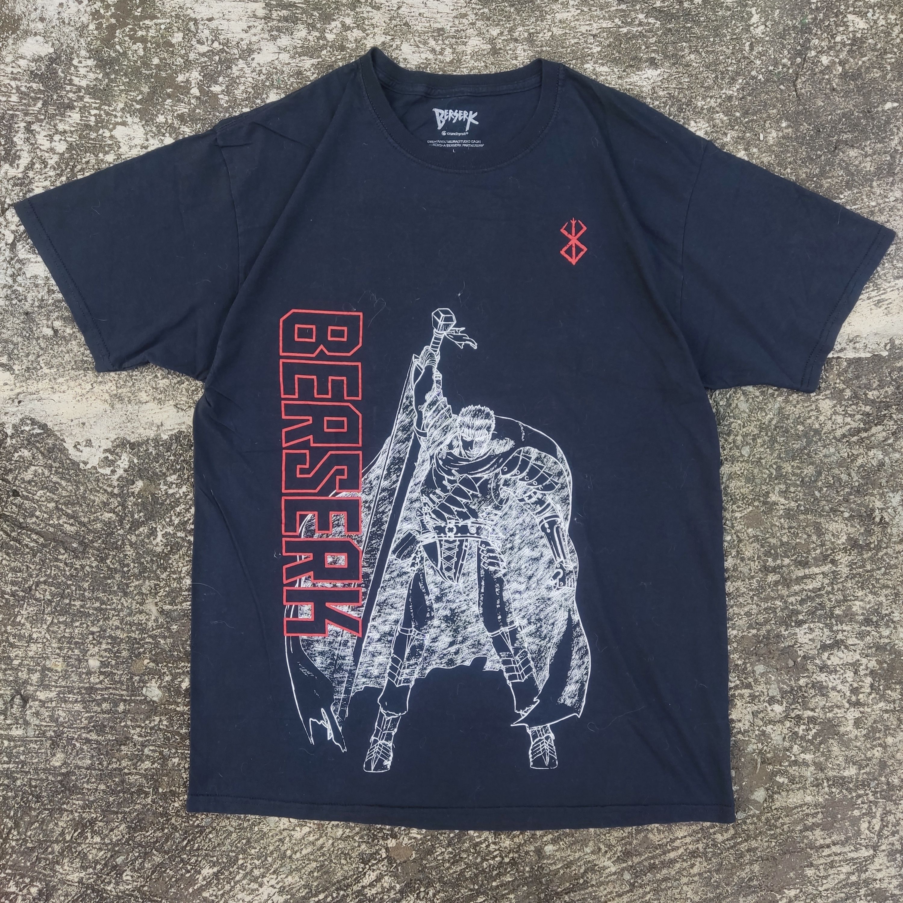 Anime Berserk Crunchy Roll, Guts Black and white. Size US L / EU 52-54 / 3 - 1 Thumbnail