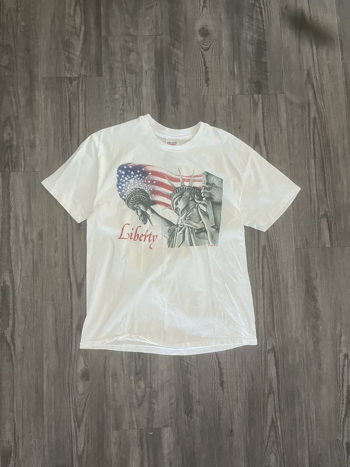 Vintage Vintage 90s USA Liberty Tee Size US L / EU 52-54 / 3 - 1 Thumbnail
