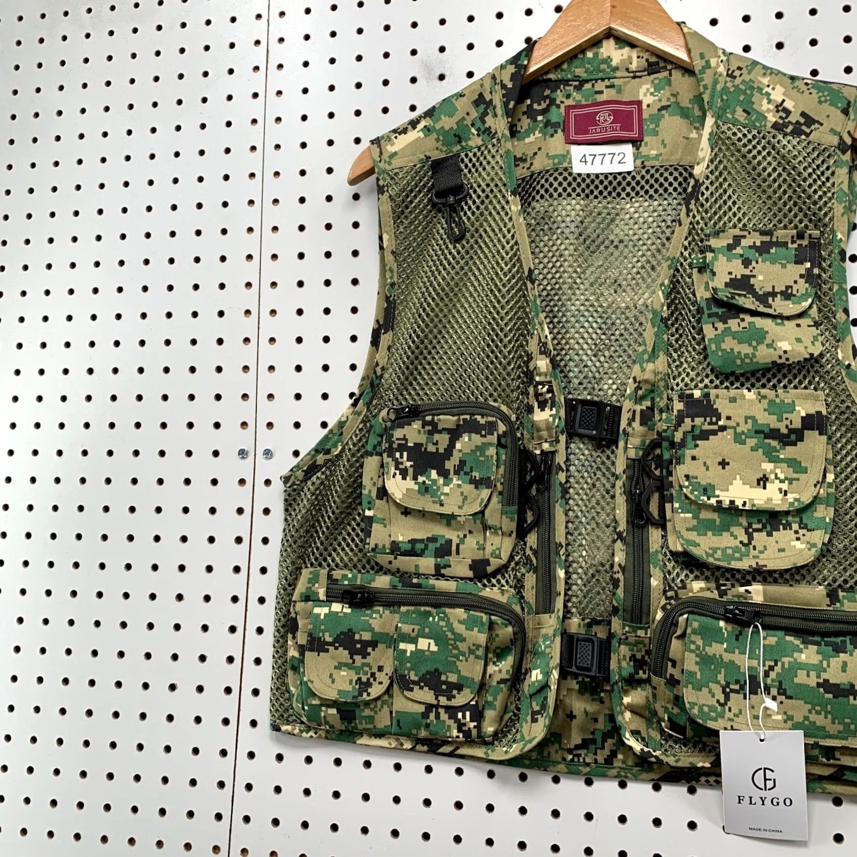 Vintage JARUSITE Camo Utility Vest Mens Small Green Camouflage NEW Hunt Outdoor Fish Size US S / EU 44-46 / 1 - 6 Thumbnail