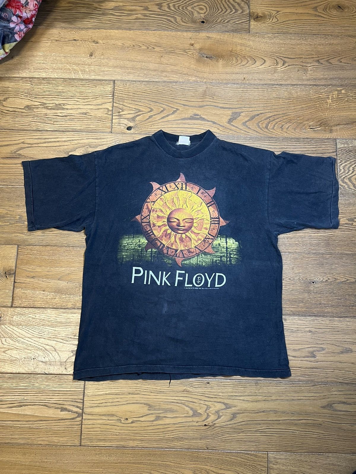 image of Vintage Pink Floyd European Tour 1994 Size XL in Black, Men's