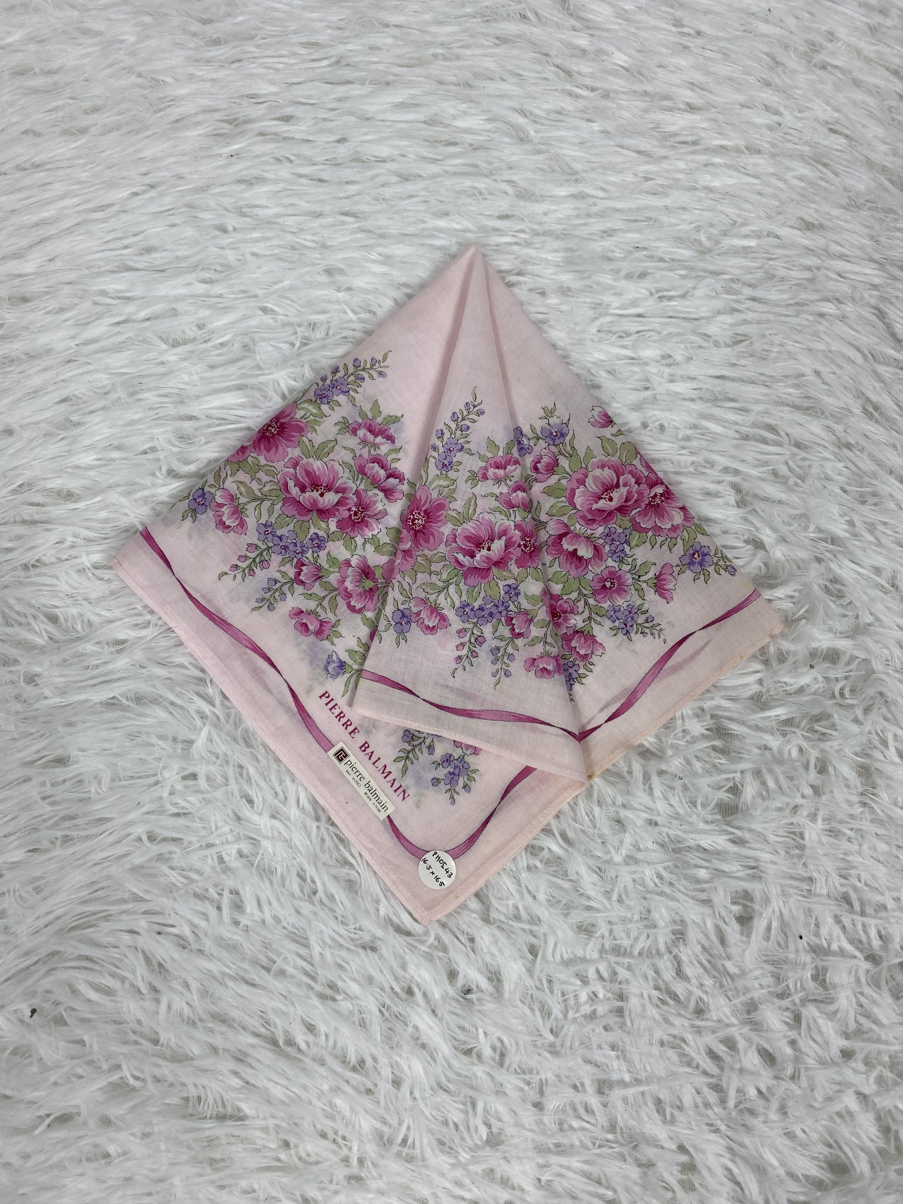 Pierre Balmain Vintage Pierre Balmain Handkerchief Neckerchief PH0543 Size ONE SIZE - 1 Thumbnail